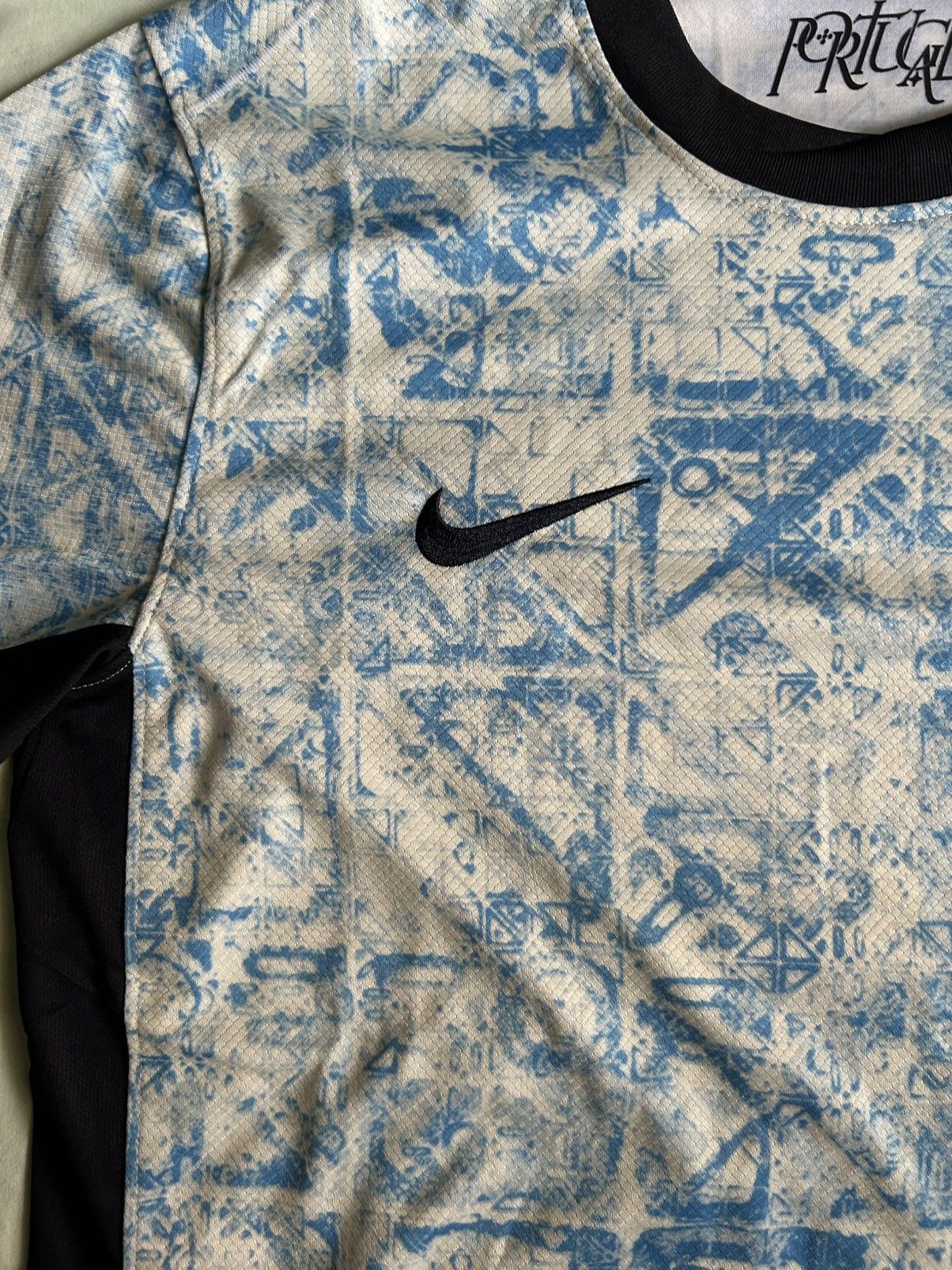 Nike Portugal 2024/25 Men’s Nike jersey Size US M / EU 48-50 / 2 - 4 Thumbnail