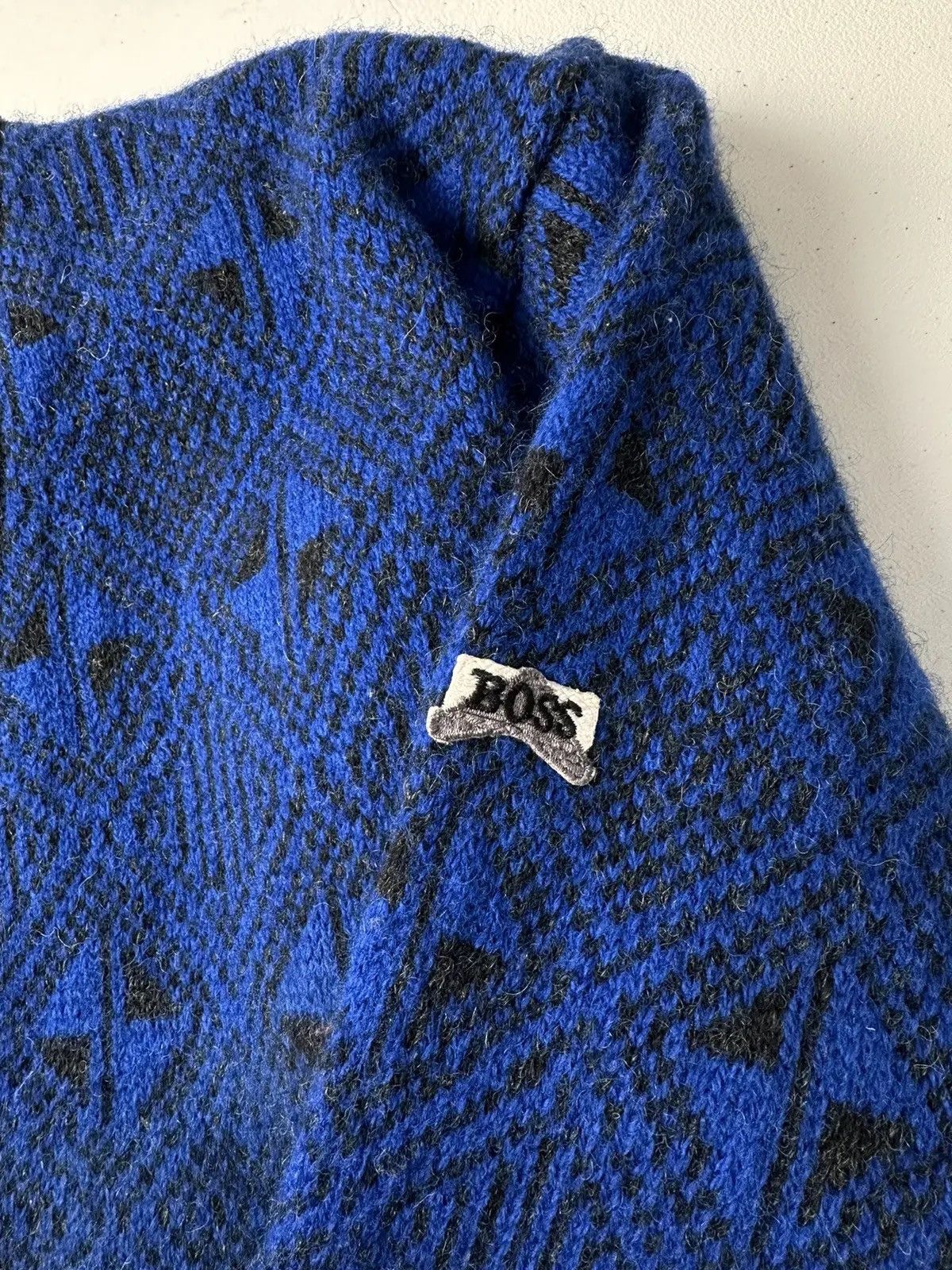 Hugo Boss Vintage 90s Hugo Boss Geometric Knit Sweater Rare Size US M / EU 48-50 / 2 - 5 Thumbnail