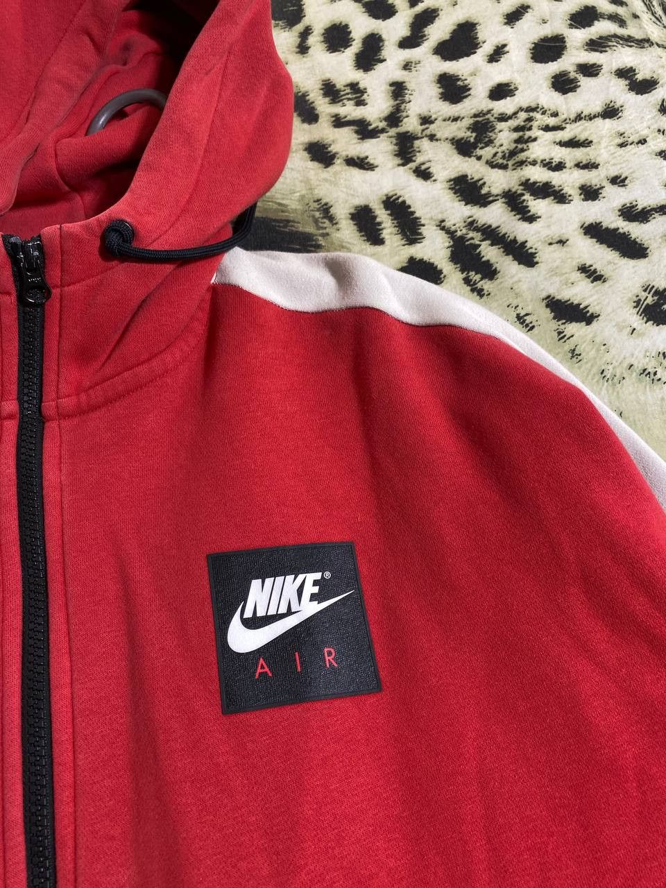 Nike × Vintage Crazy Vintage Y2K/2000s Red Nike Streetwear Hoodie! Size US M / EU 48-50 / 2 - 3 Thumbnail