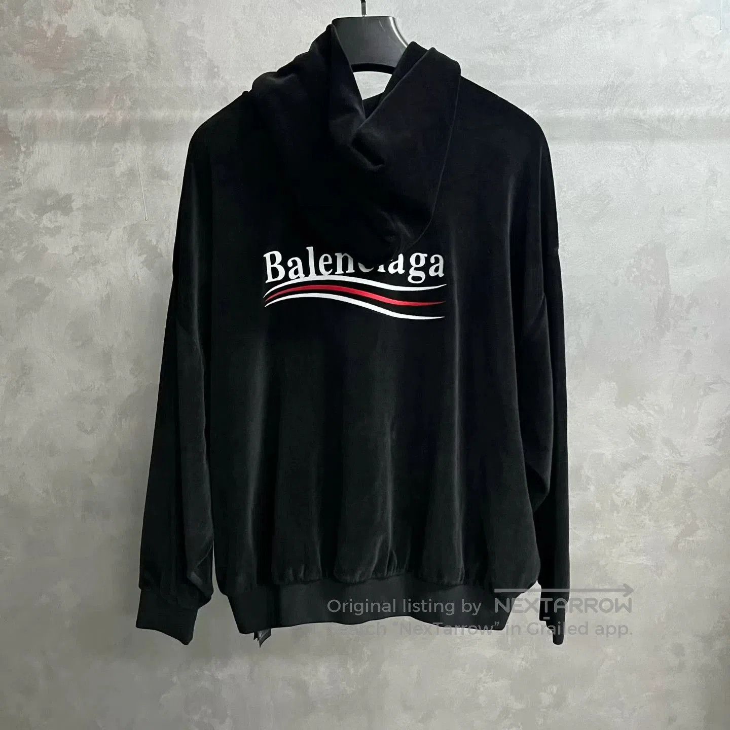 Balenciaga Balenciaga Logo Print Hooded Sweatshirt. Size US S / EU 44-46 / 1 - 5 Thumbnail