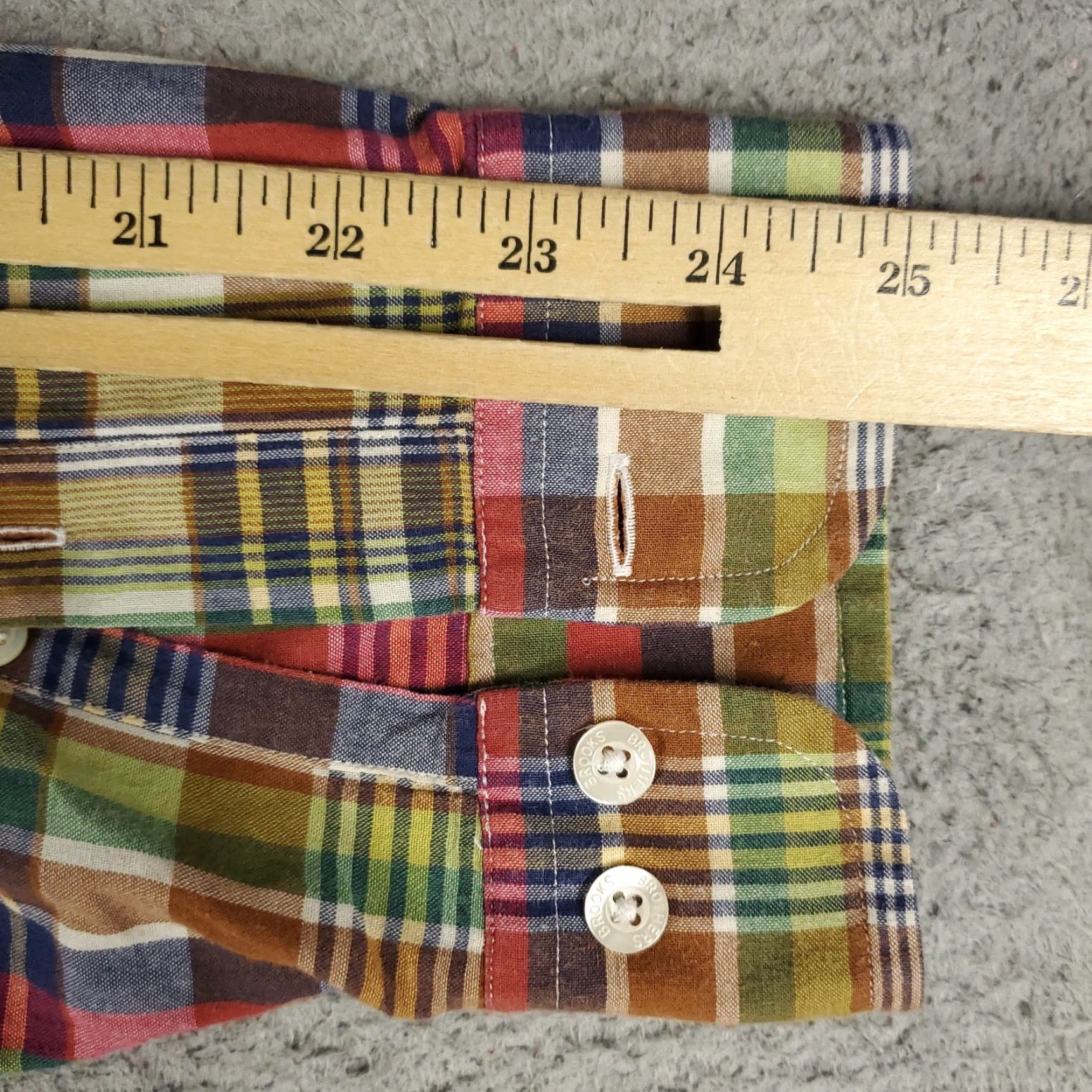Brooks Brothers Brooks Brothers Shirt Mens Medium Blue Green Red Plaid Button Up Long Sleeve Size US M / EU 48-50 / 2 - 6 Thumbnail