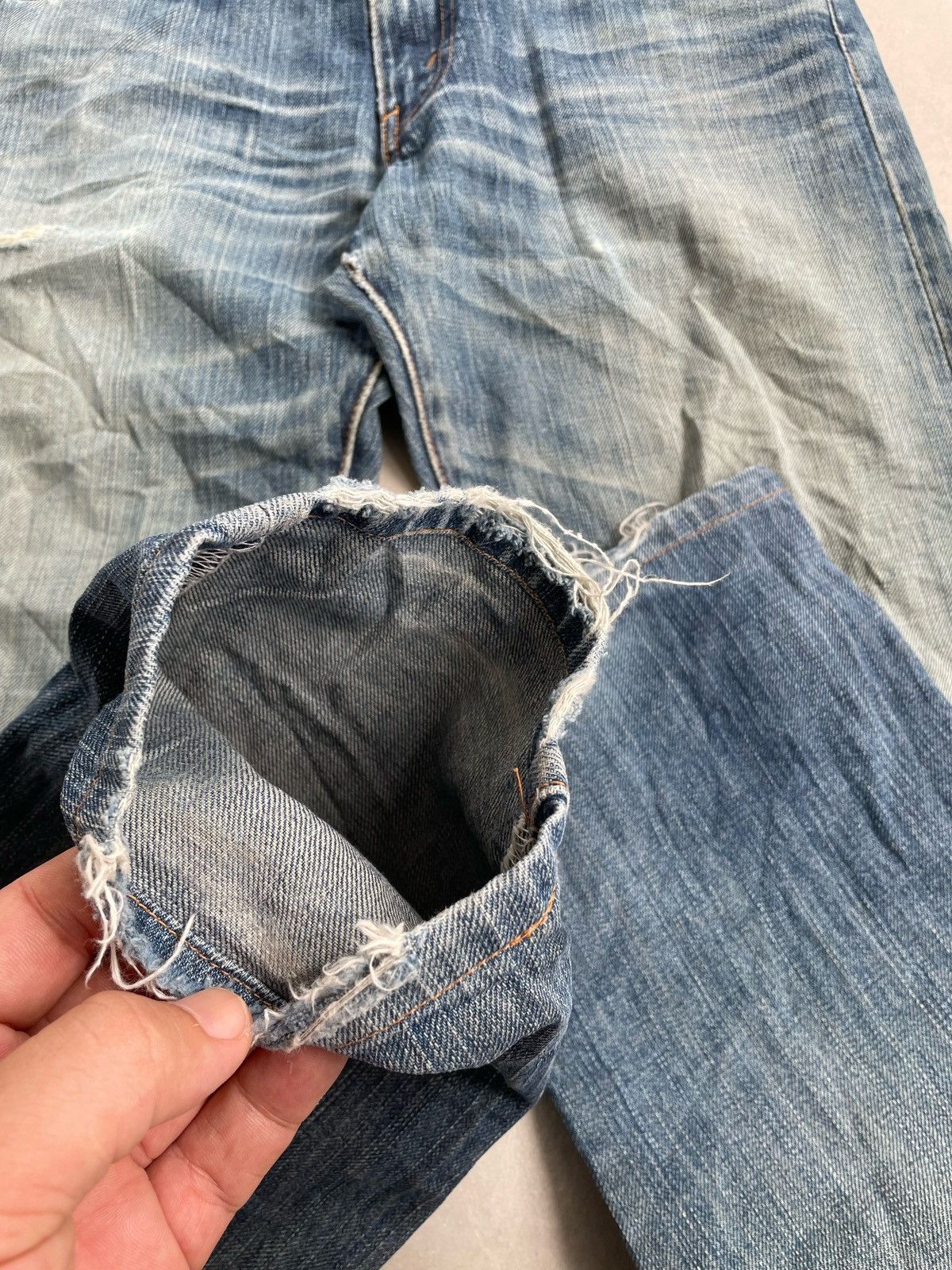 Levi's × Vintage Y2K LEVIS 505 MADE IN JAPAN WELL WORN Size US 31 - 7 Thumbnail