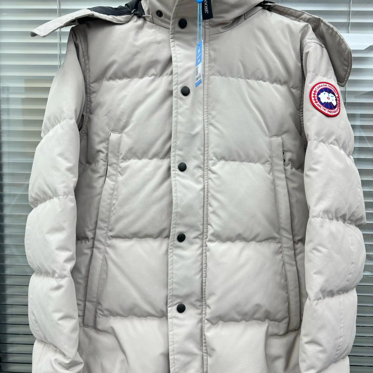 Canada Goose Canada Goose Wyndham Stone Grey M Size US M / EU 48-50 / 2 - 3 Thumbnail