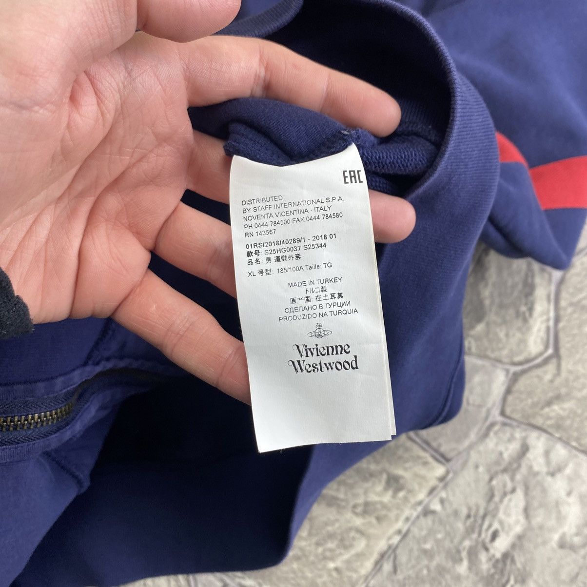 Vivienne Westwood Vintage Vivienne Westwood Zip Hoodie Size US XL / EU 56 / 4 - 9 Thumbnail