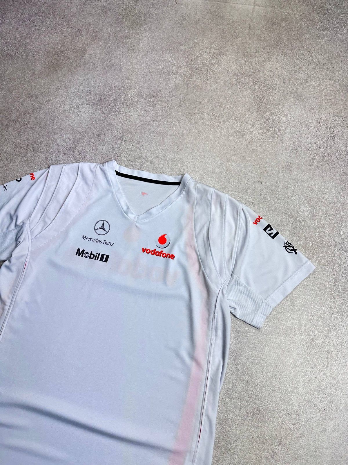 Vintage Vintage Mercedes McLaren F-1 Racing T-shirt L Size US L / EU 52-54 / 3 - 2 Thumbnail