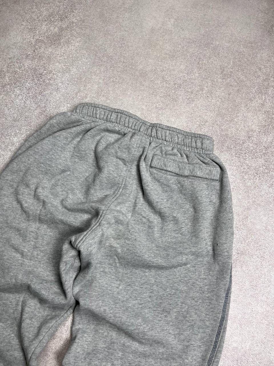 Nike × Vintage Vintage Nike Swoosh Baggy Trackpants Y2K S Size US 31 - 6 Thumbnail