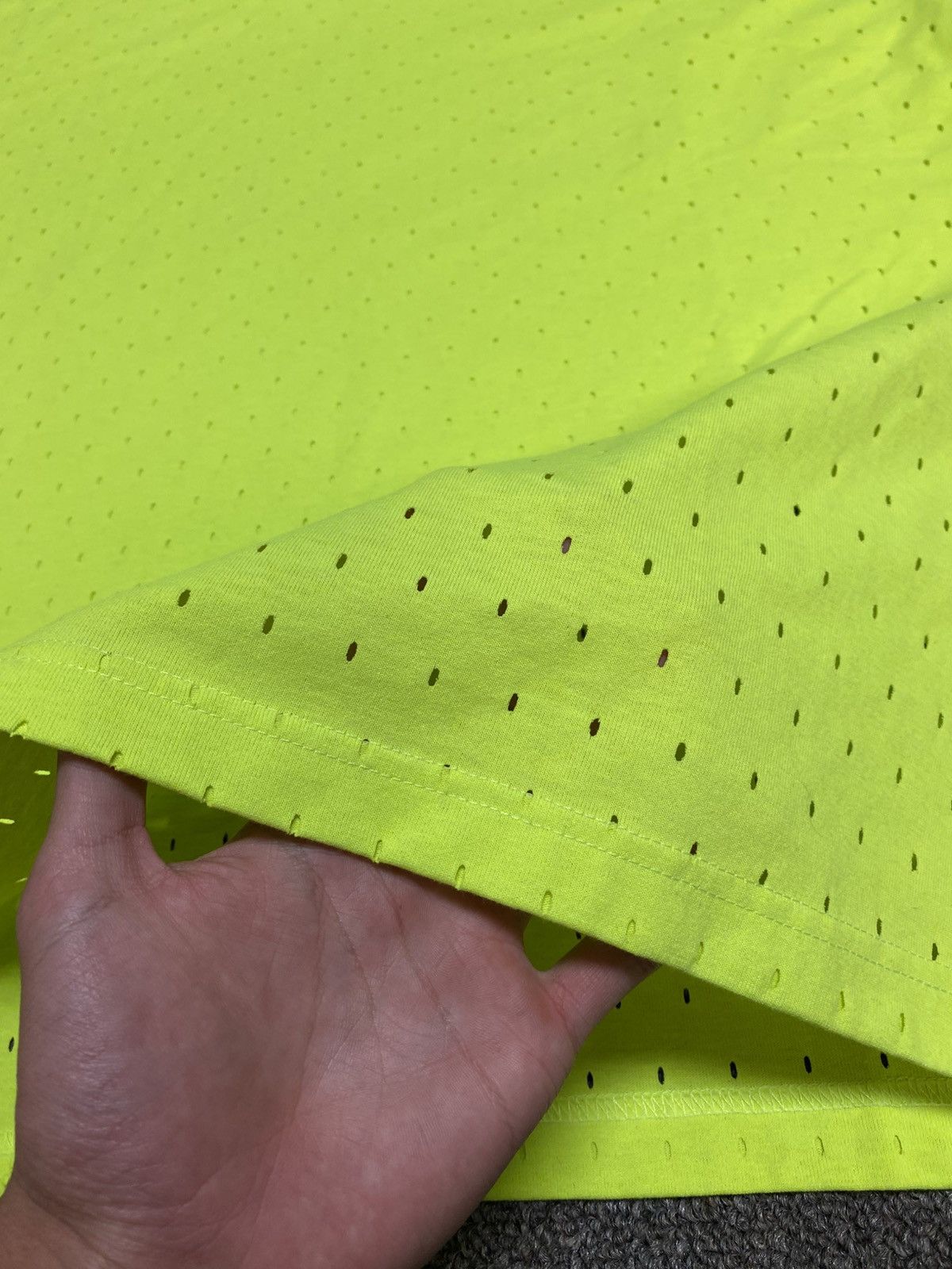 Balenciaga New | Balenciaga neon green tee | Size 4 ~ XL Size US XL / EU 56 / 4 - 3 Thumbnail