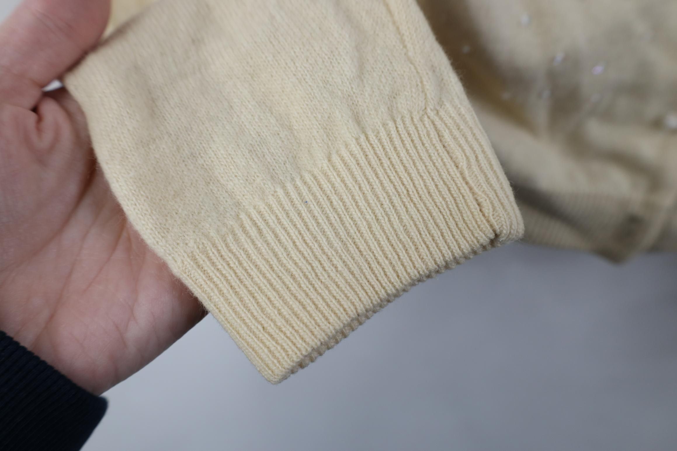 Vintage Vintage 60s 70s Angora Lambswool Beaded Cardigan Sweater Size S / US 4 / IT 40 - 7 Thumbnail