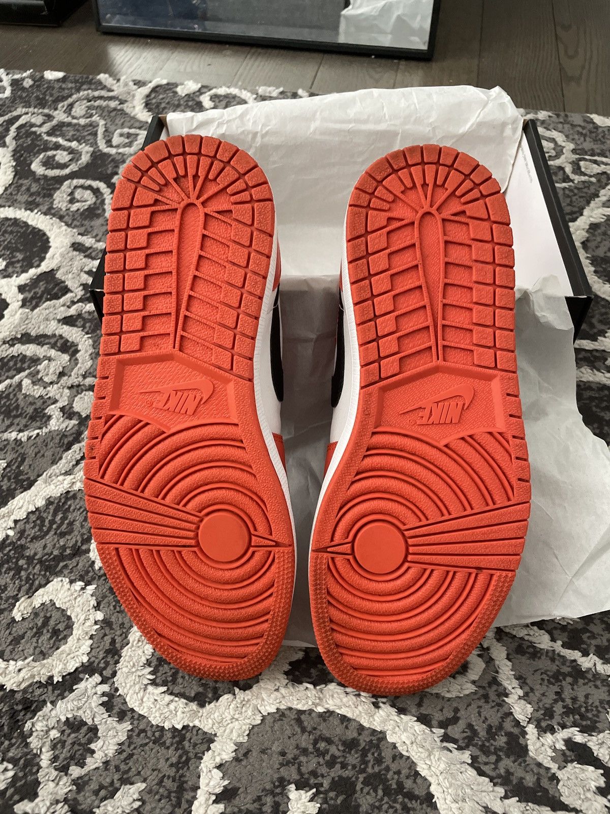 Jordan Brand Jordan 1 low starfish Size US 8.5 / EU 41-42 - 4 Thumbnail