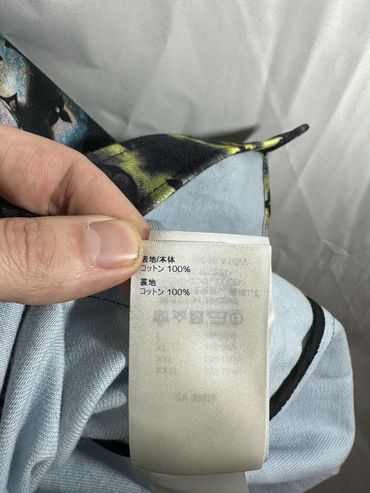 Louis Vuitton Louis Vuitton Shirt Size US L / EU 52-54 / 3 - 18 Thumbnail