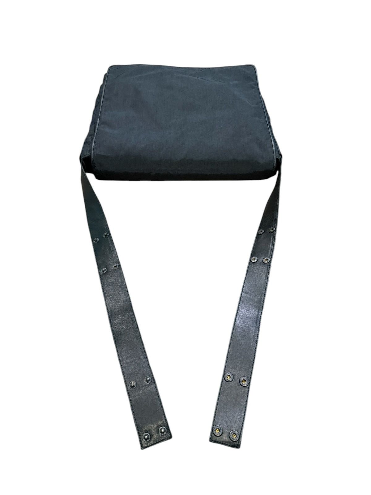Vintage VINTAGE LOEWE BLACK NYLON SHOULDER/CROSSBODY BAG Size ONE SIZE - 15 Thumbnail