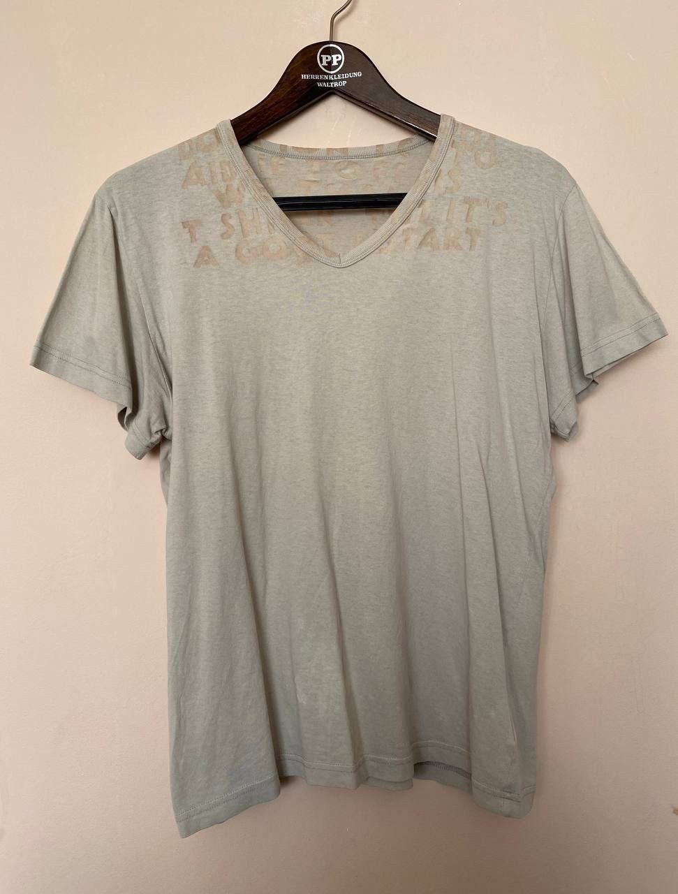 Maison Margiela Maison Margiela A/W 11 AIDS Awarness T-shirt Size US M / EU 48-50 / 2 - 1 Thumbnail