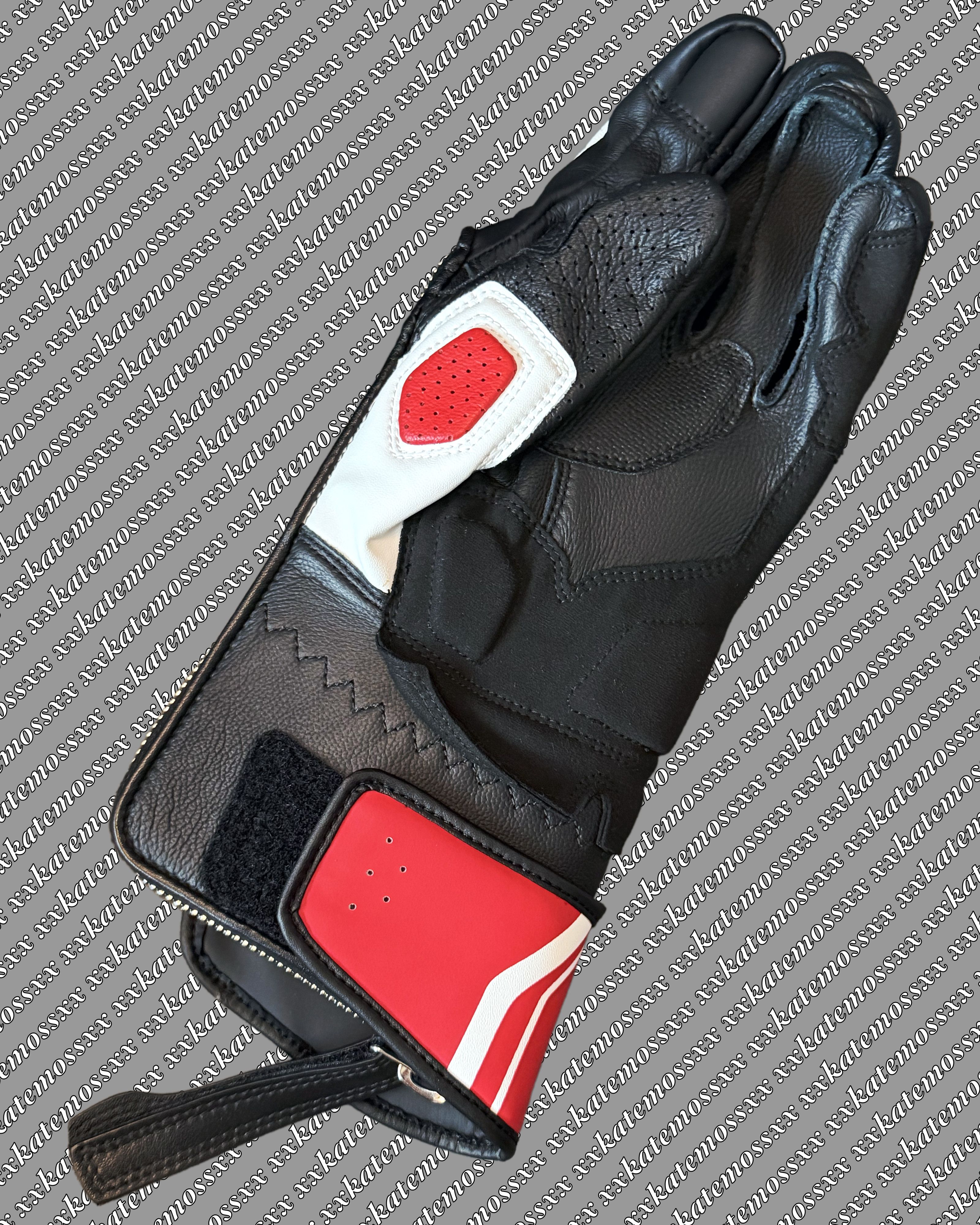 Balenciaga Balenciaga Alpinestars® Glove Bag Pouch & Phone Holder Size ONE SIZE - 4 Thumbnail
