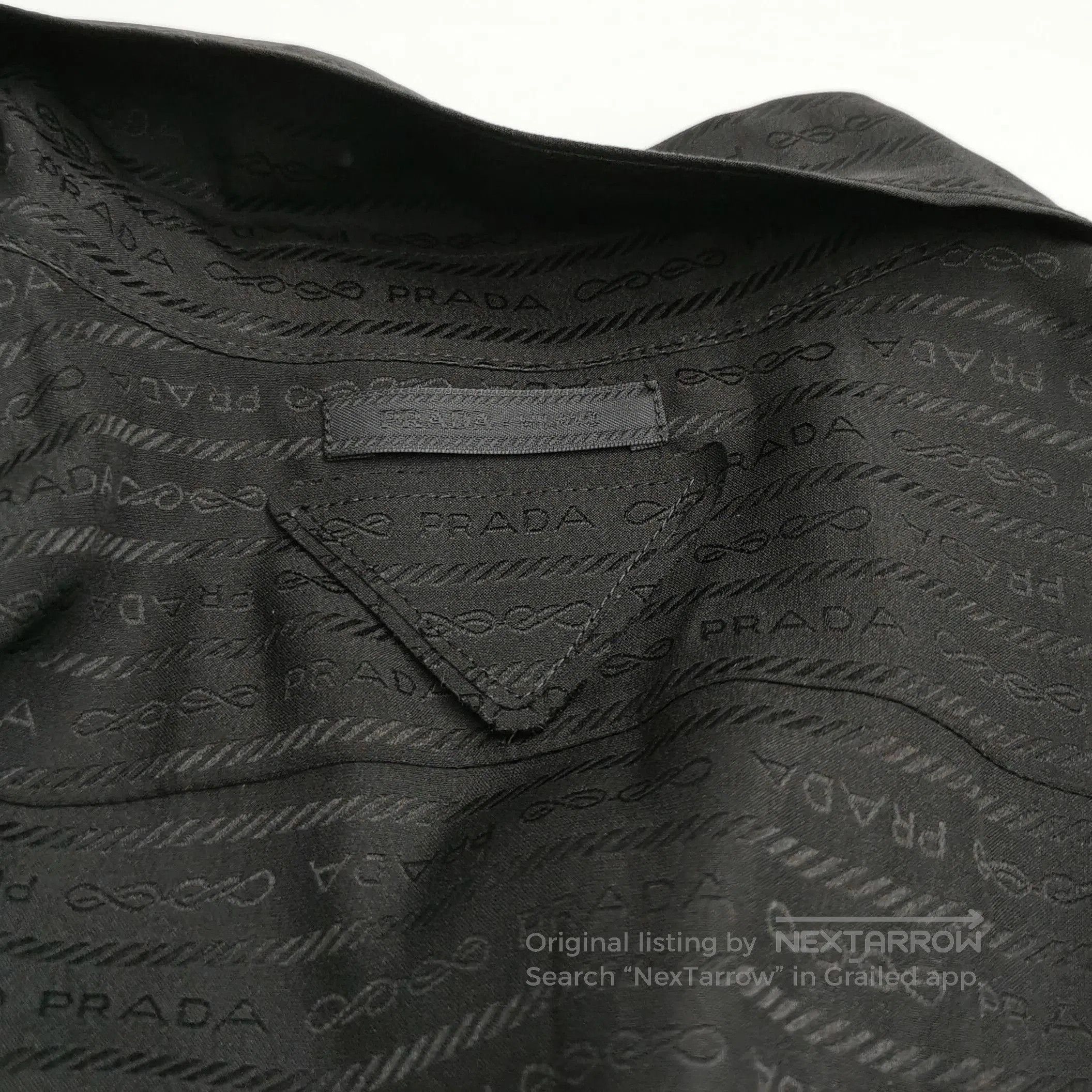 Prada Prada Black Silk Button. Size XS / US 0-2 / IT 36-38 - 1 Thumbnail