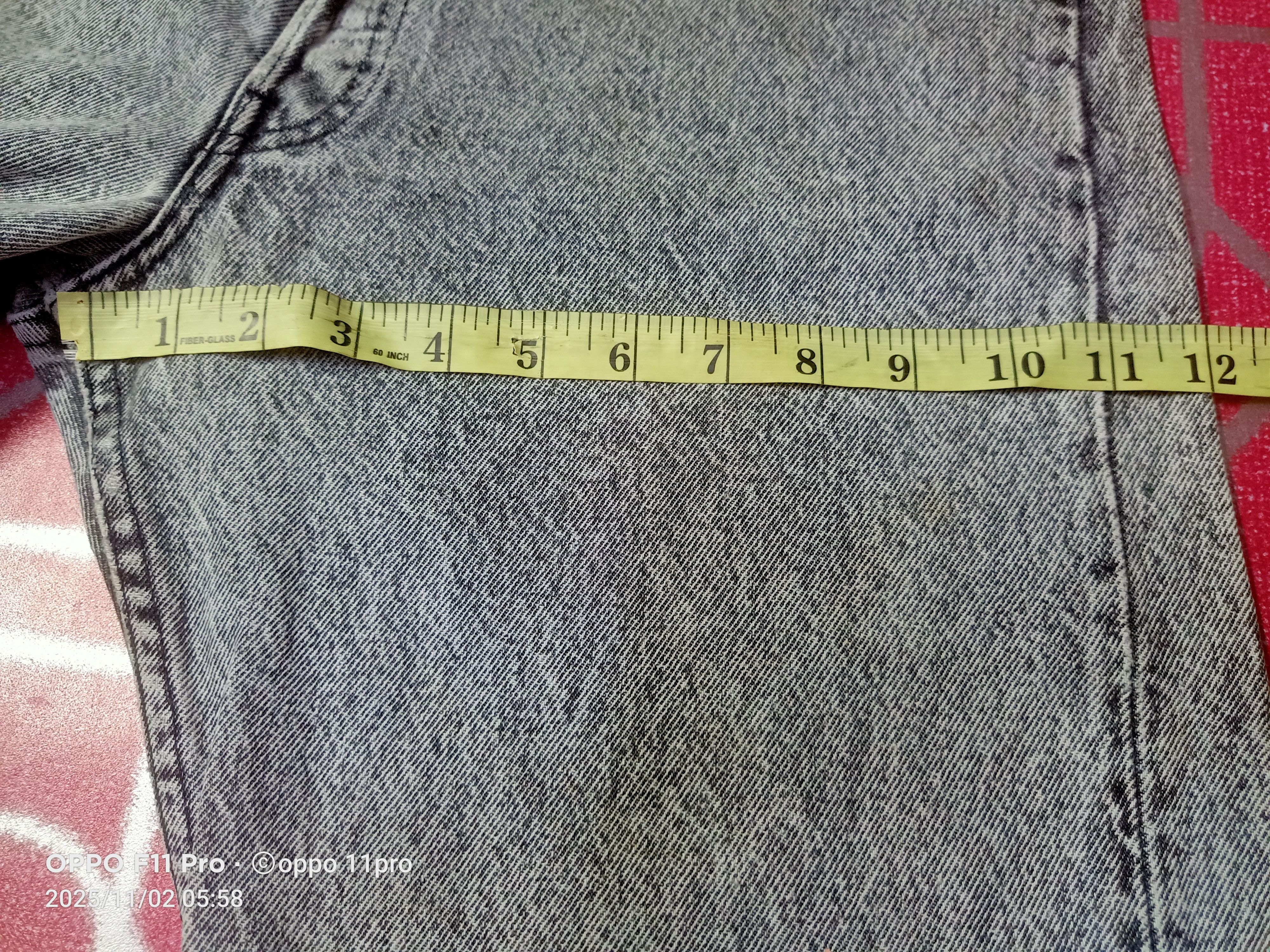 Levi's Vintage Clothing 🌟Levis 501 Denim Stone Wash 80s 🌟 Size US 33 - 19 Thumbnail