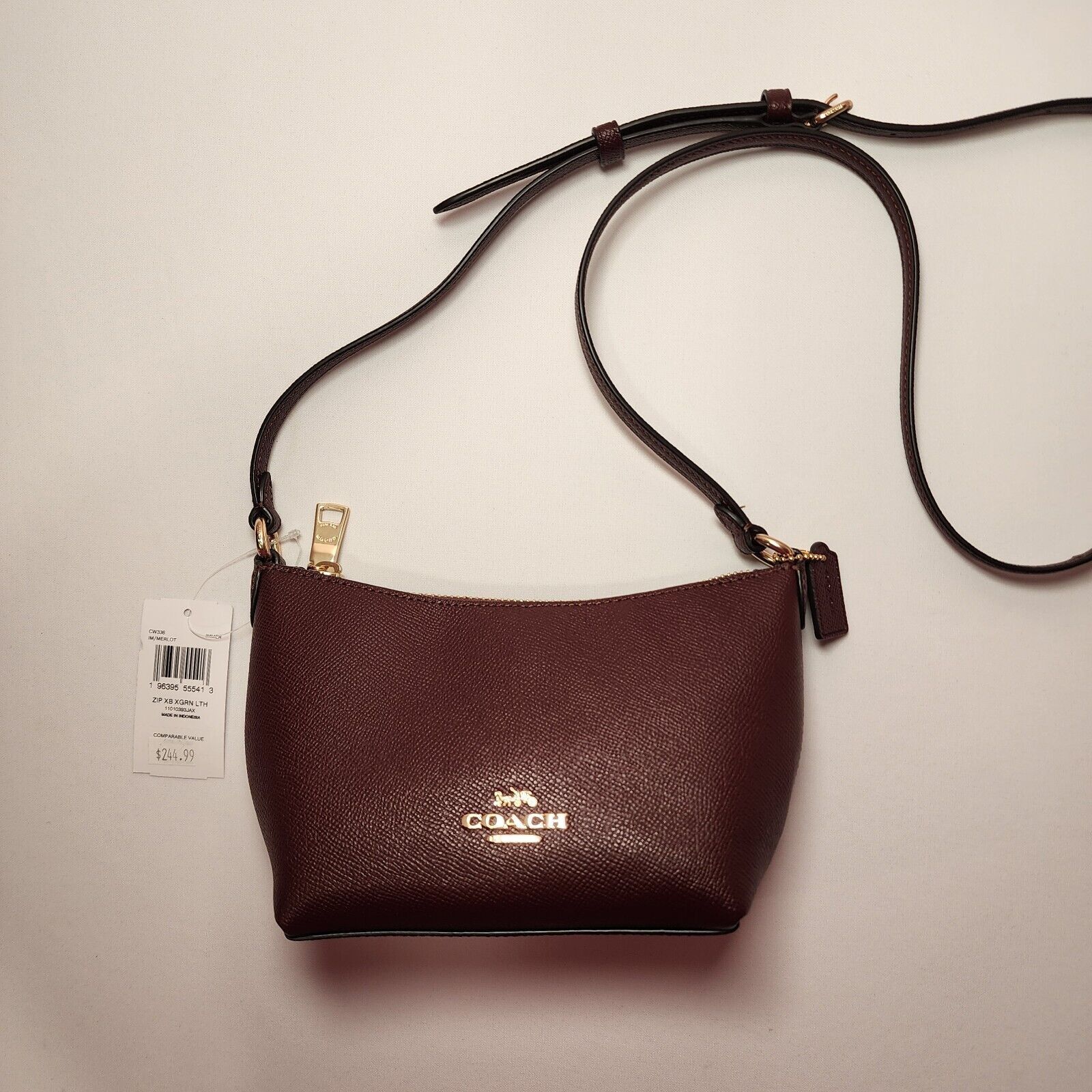 Coach NWT Coach CW390 Zip Top Shoulder Bag Leather Merlot Size ONE SIZE - 5 Thumbnail