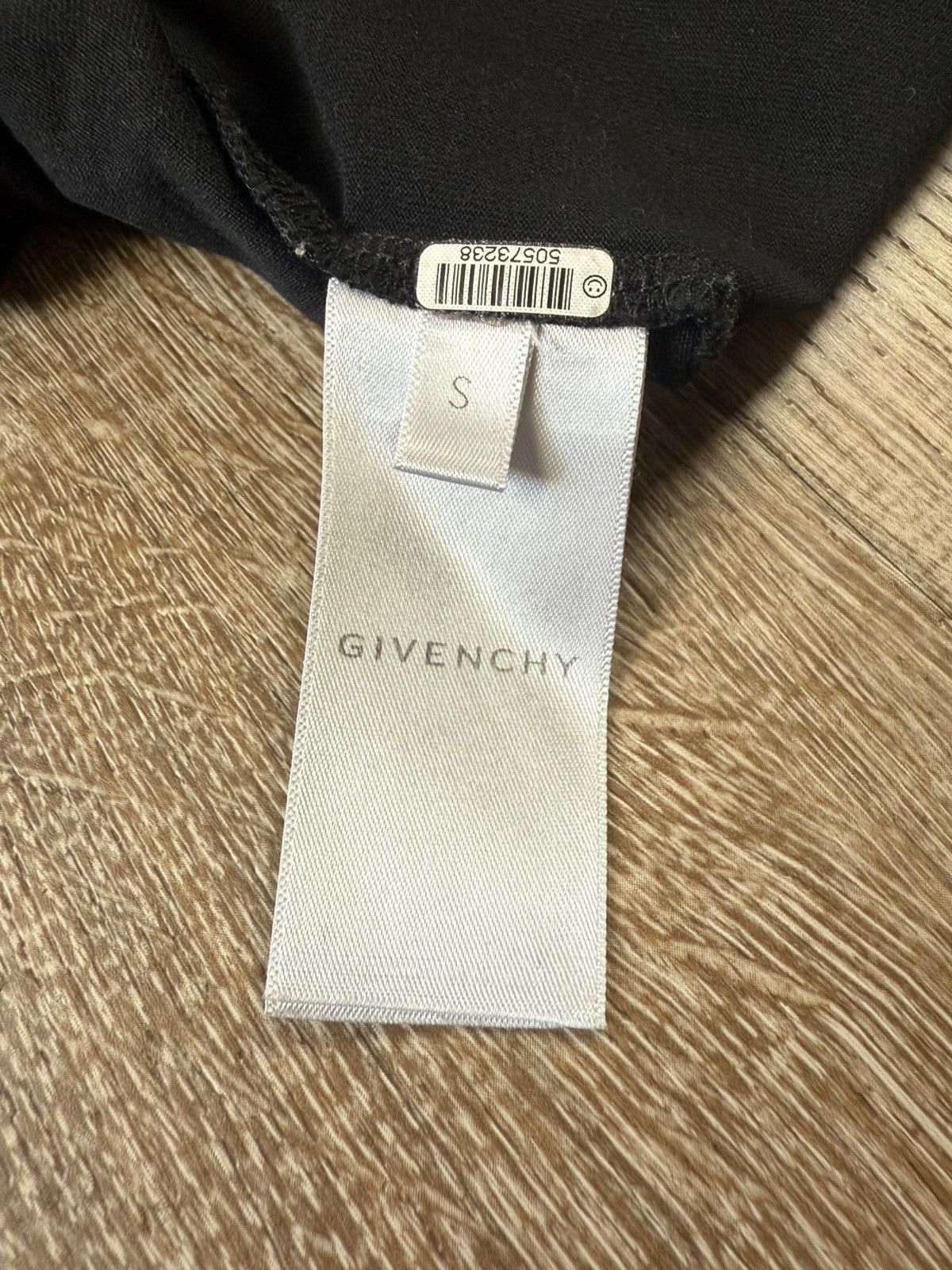 Givenchy Givenchy Logo Taped T Shirt Size US S / EU 44-46 / 1 - 4 Thumbnail
