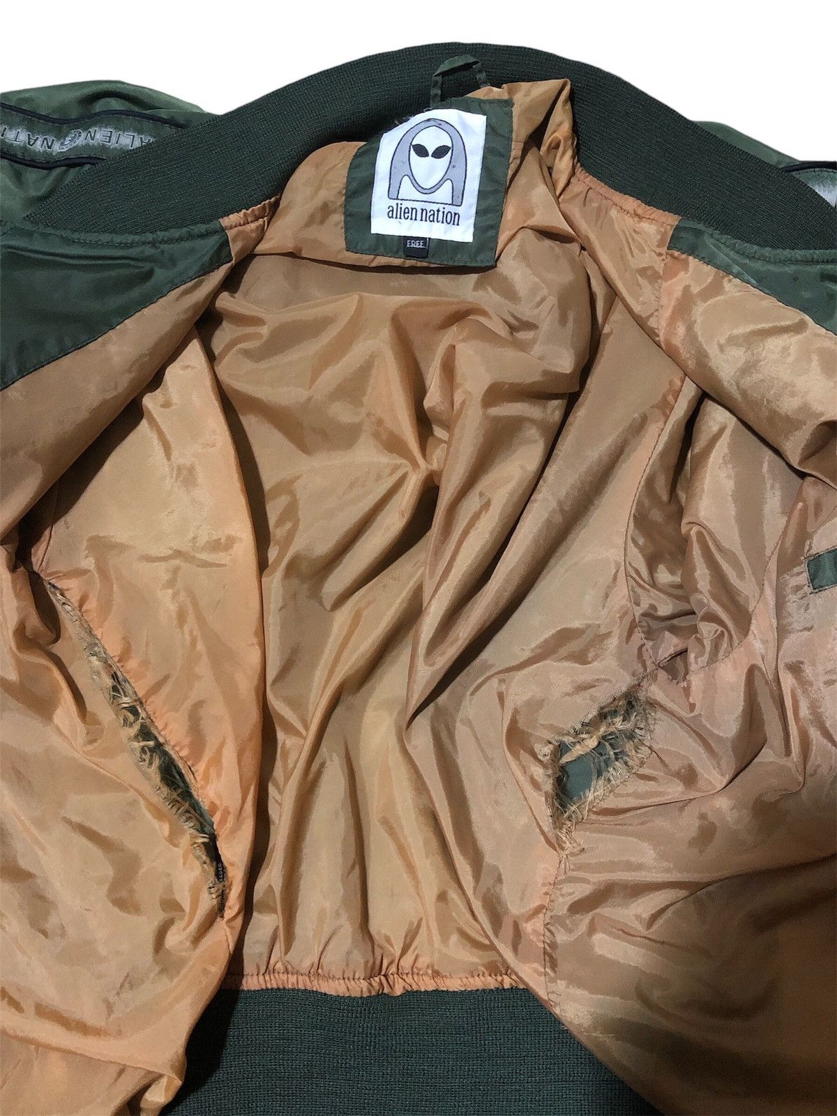 Alien Workshop VINTAGE ALIEN NATION BOMBER JACKET Size US XL / EU 56 / 4 - 6 Thumbnail