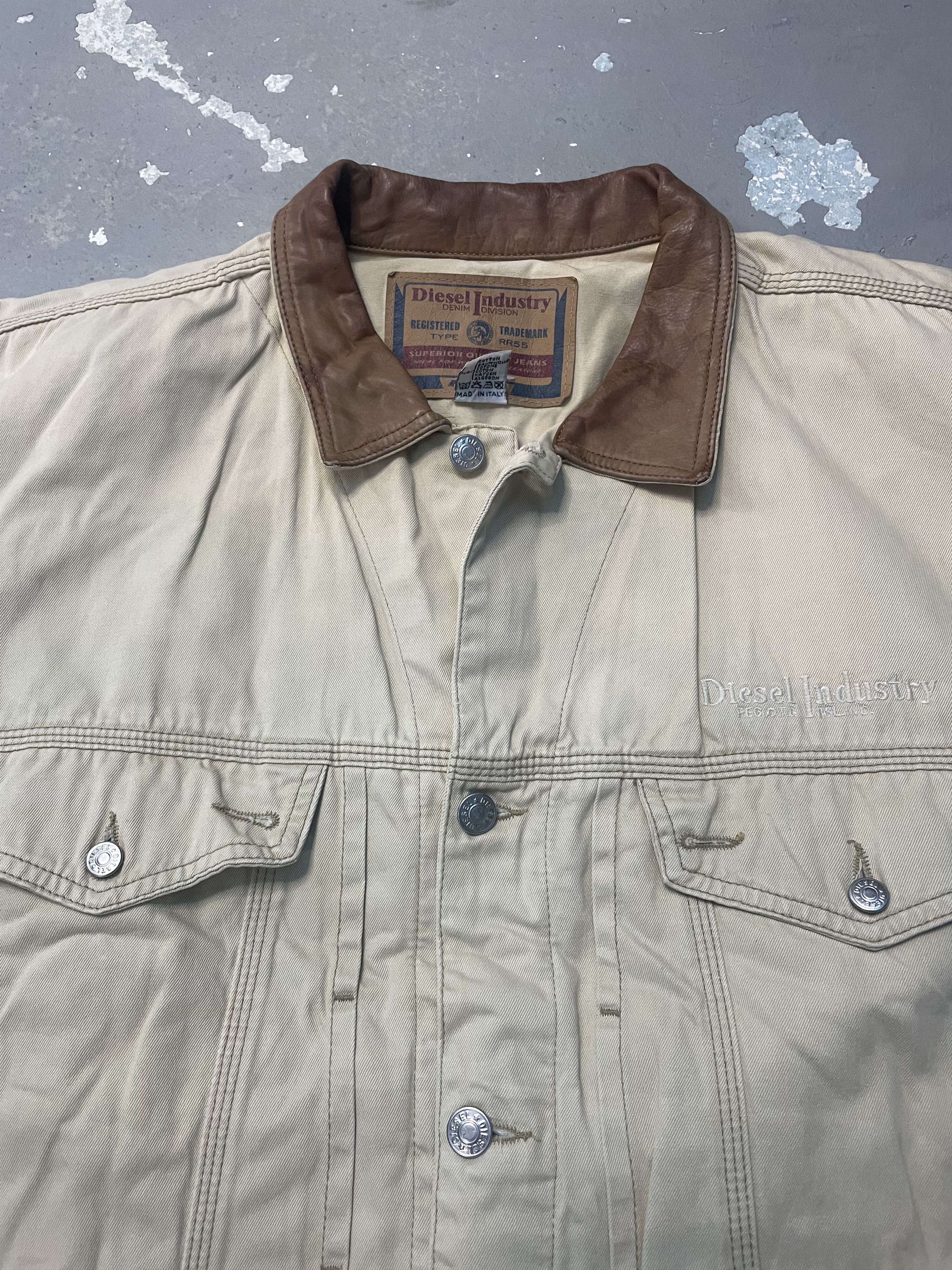 Diesel Vintage Diesel Industry Jacket Leather Collar Trucker Beige Size US XL / EU 56 / 4 - 2 Thumbnail