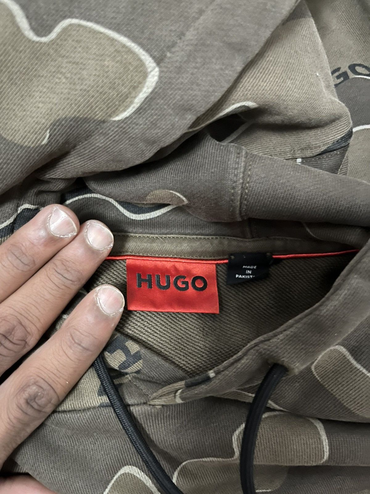 Hugo Boss Hugo Black/Grey Camo Tracksuit Set Hoodie + Joggers Size US S / EU 44-46 / 1 - 8 Thumbnail