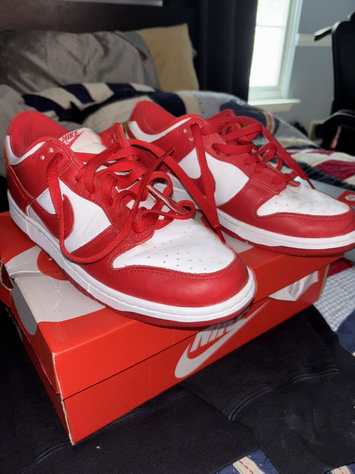 Nike Nike Dunk Low University Red Size US 10.5 / EU 43-44 - 1 Thumbnail