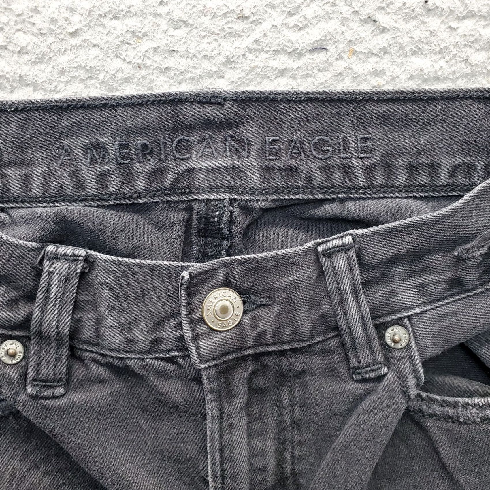 American Eagle Outfitters American Eagle Outfitters Skinny Jeans Womens 6 Black Denim Distressed 5-Pocket Jeans Womens Size 6 Black Distressed 5-Pocket Size 28" / US 6 / IT 42 - 7 Thumbnail