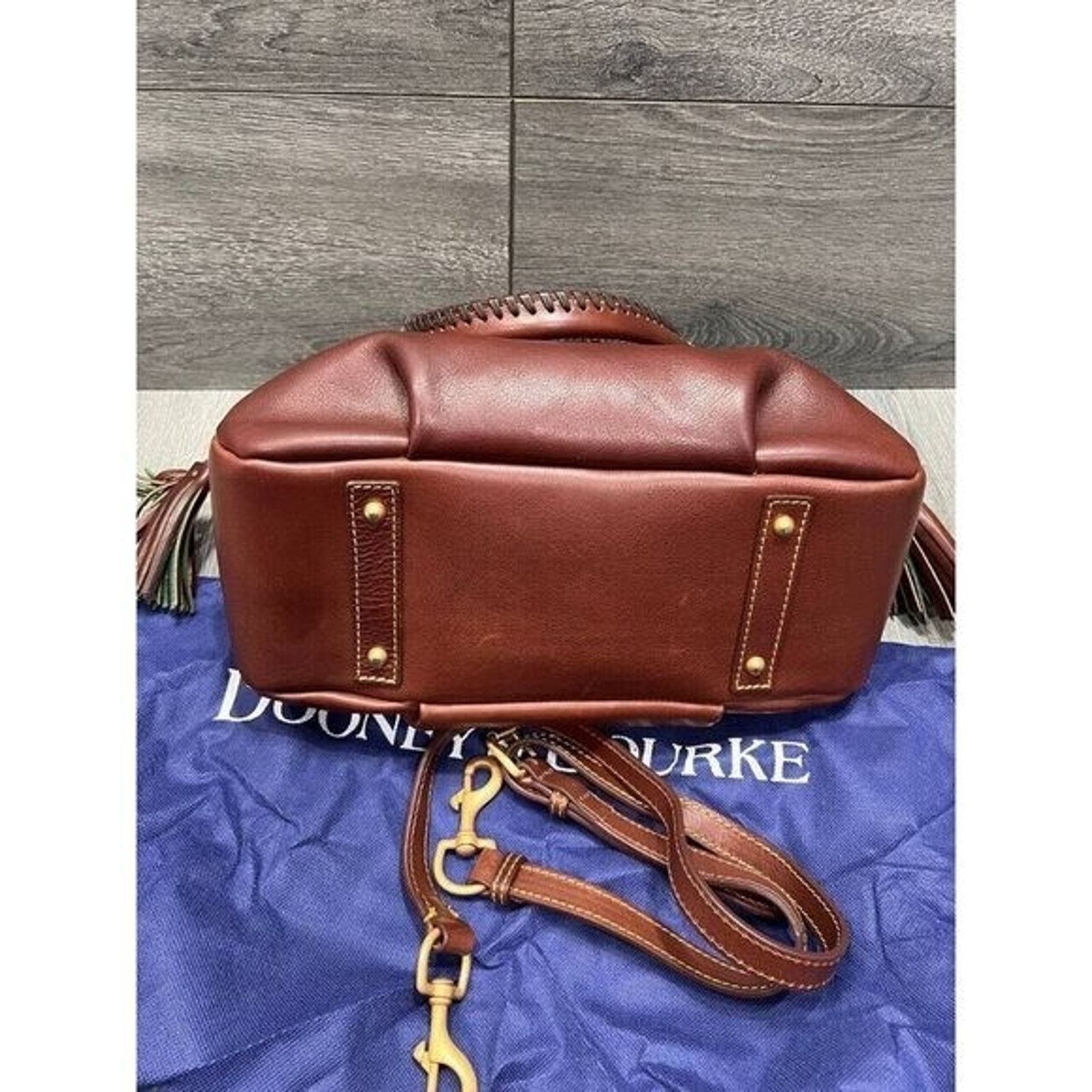 Dooney & Bourke Dooney & Bourke Florentin Leather Medium Satchel bag A626467 Size ONE SIZE - 7 Thumbnail