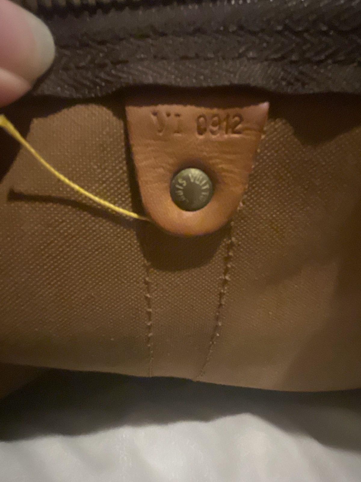 Louis Vuitton Keepall 60 Bandouliere Duffle Bag Size ONE SIZE - 9 Thumbnail