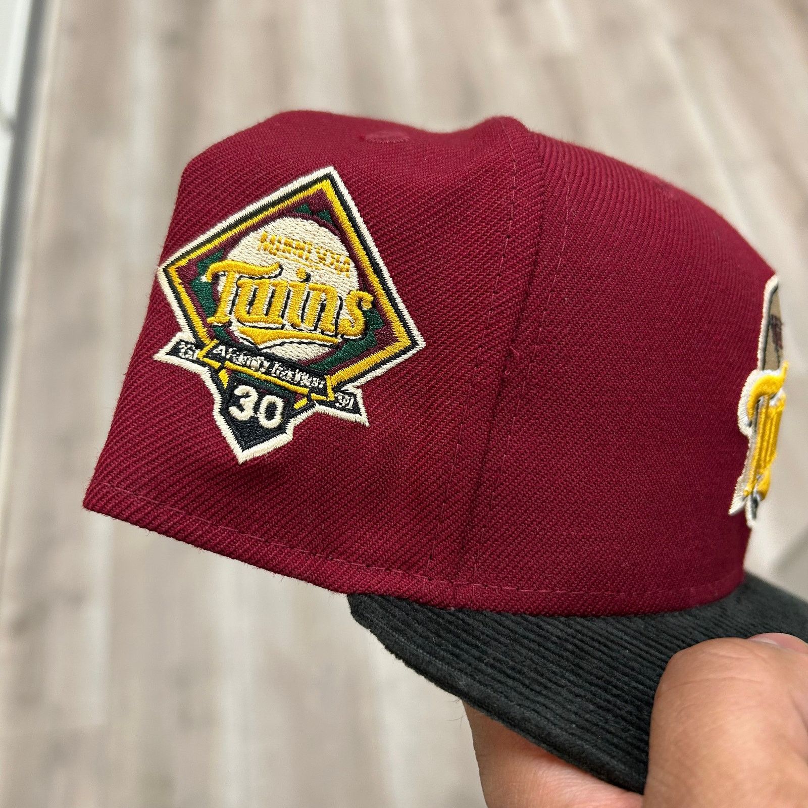 New Era Minnesota Twins Black Corduroy Visor New Era Hat Size 7 1/4 Size ONE SIZE - 4 Thumbnail