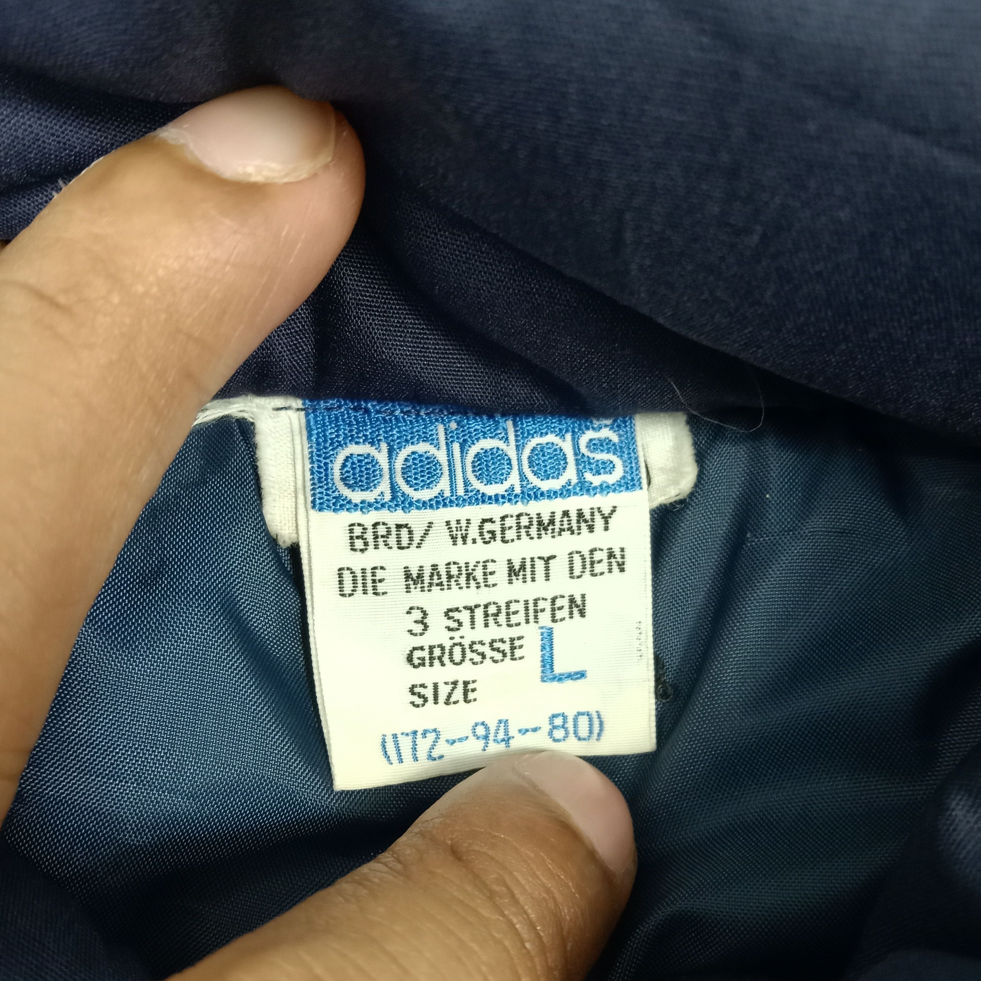 Adidas Vintage 90's Adidas Winter Puffer Jacket C268N6 Size US M / EU 48-50 / 2 - 4 Thumbnail