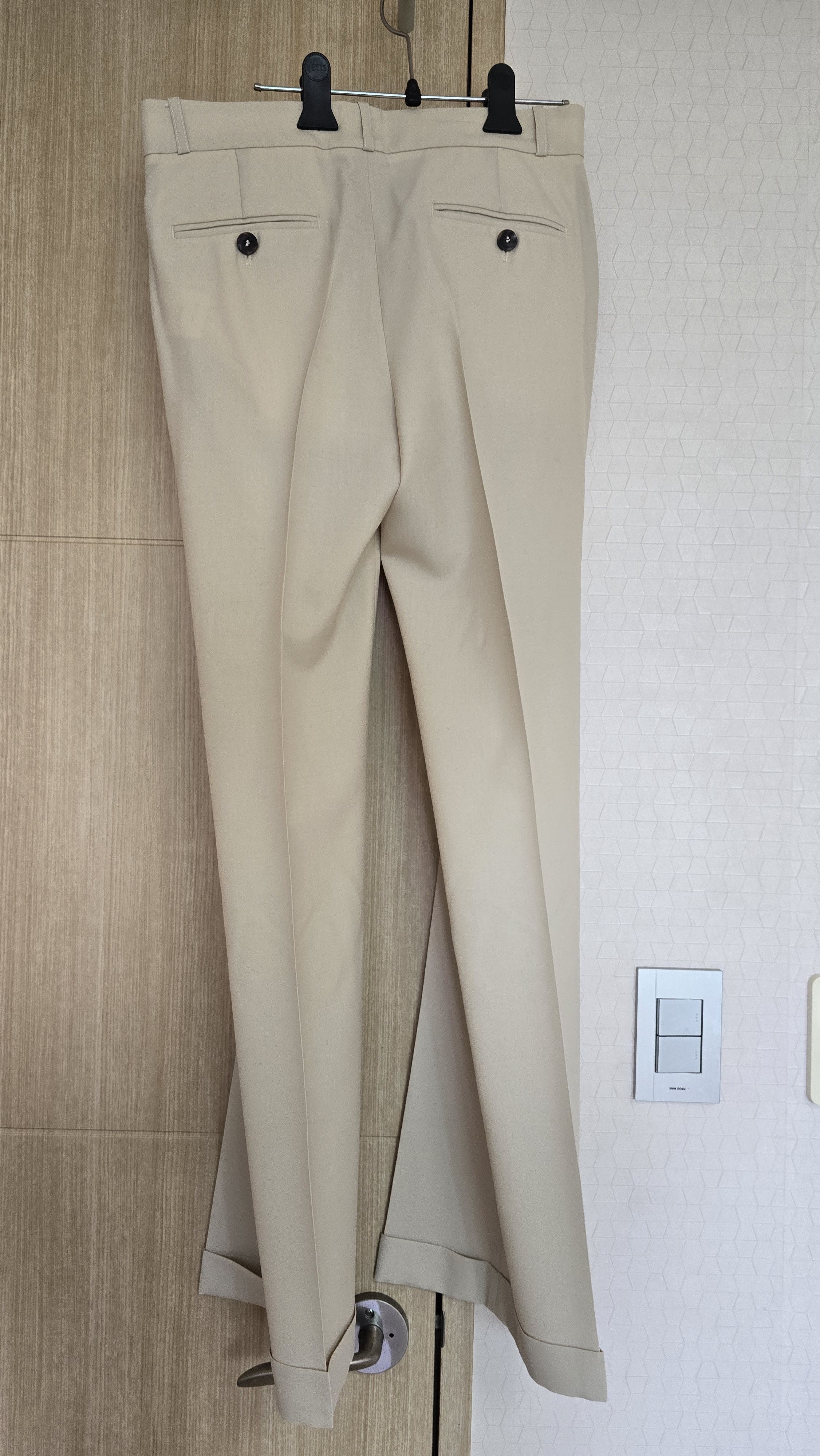 Ernest W. Baker ernest w.baker 23aw suit Size 46R - 8 Thumbnail