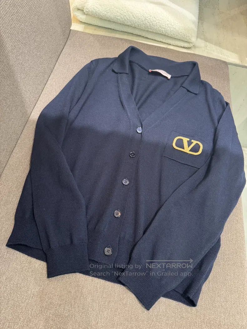 Valentino Navy blue logo letter embroidery collegiate knit