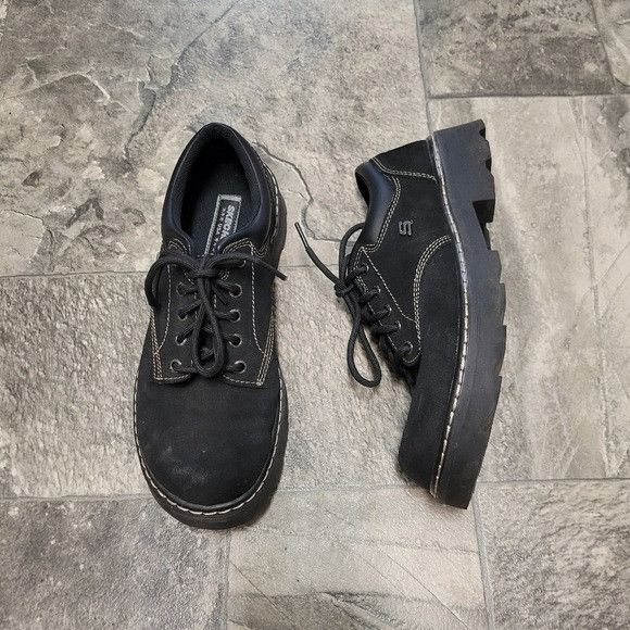 SKECHERS Vintage 90s y2k Skechers Black Suede Leather Platform Lace-u Size US 9.5 / IT 39.5 - 1 Thumbnail