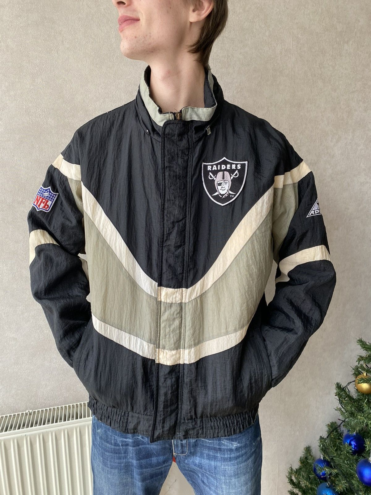 NFL Oakland Raiders 90'S Apex One Full zip Proline Bomber Jacket Size US M / EU 48-50 / 2 - 3 Thumbnail