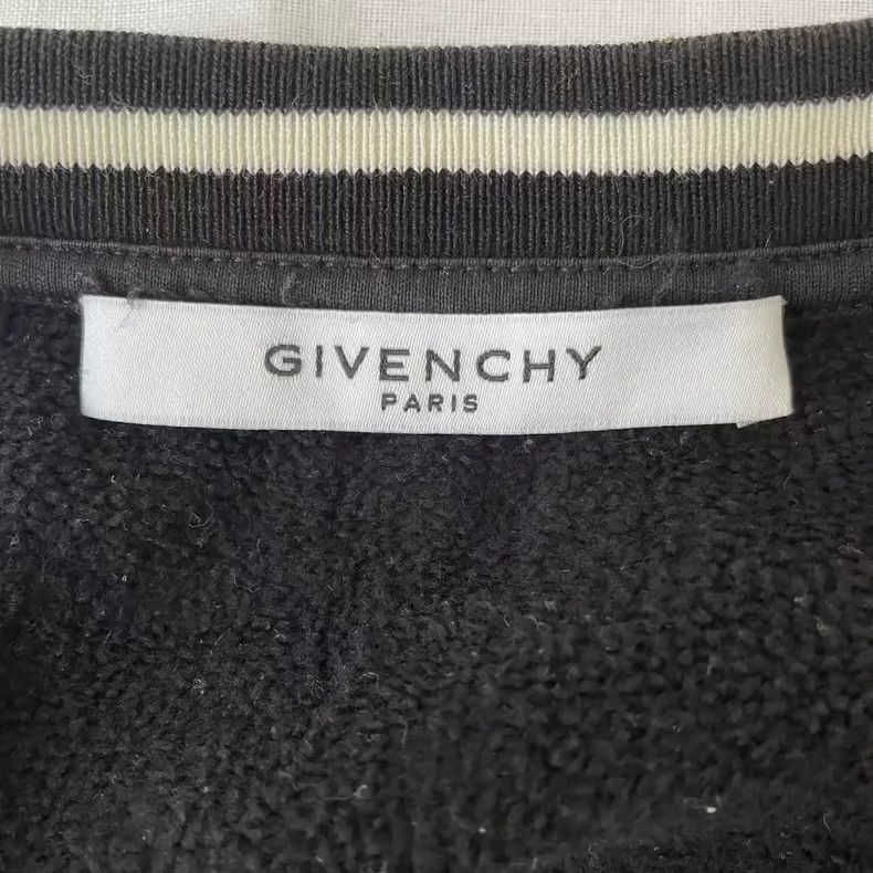 Givenchy Givenchy Black and White Color Blocked Logo Hoodie, Size M Size US M / EU 48-50 / 2 - 4 Thumbnail