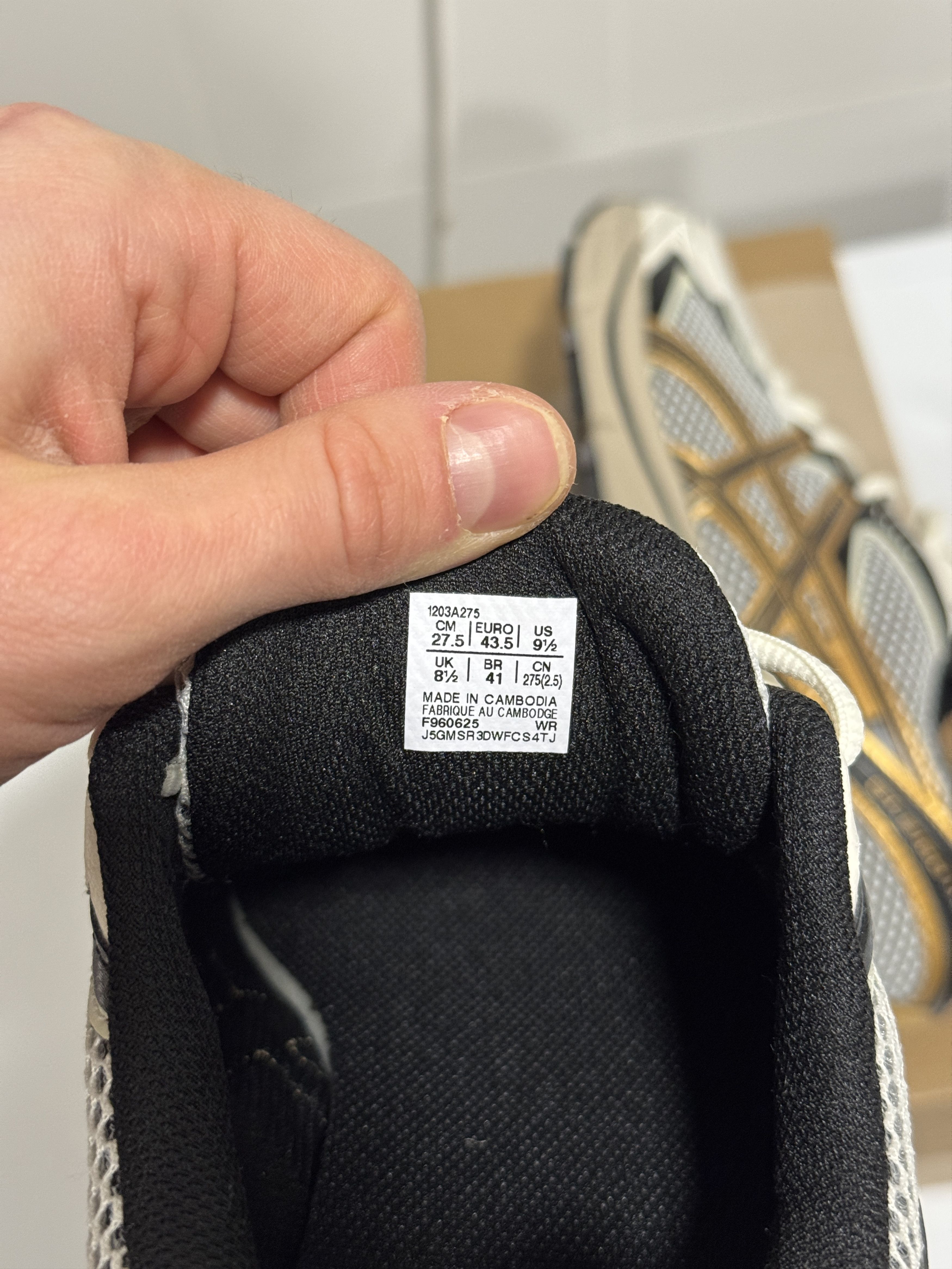 Asics Asics GT-2160 Cream / Pure Gold sneakers EU43.5 Size US 9.5 / EU 42-43 - 8 Thumbnail
