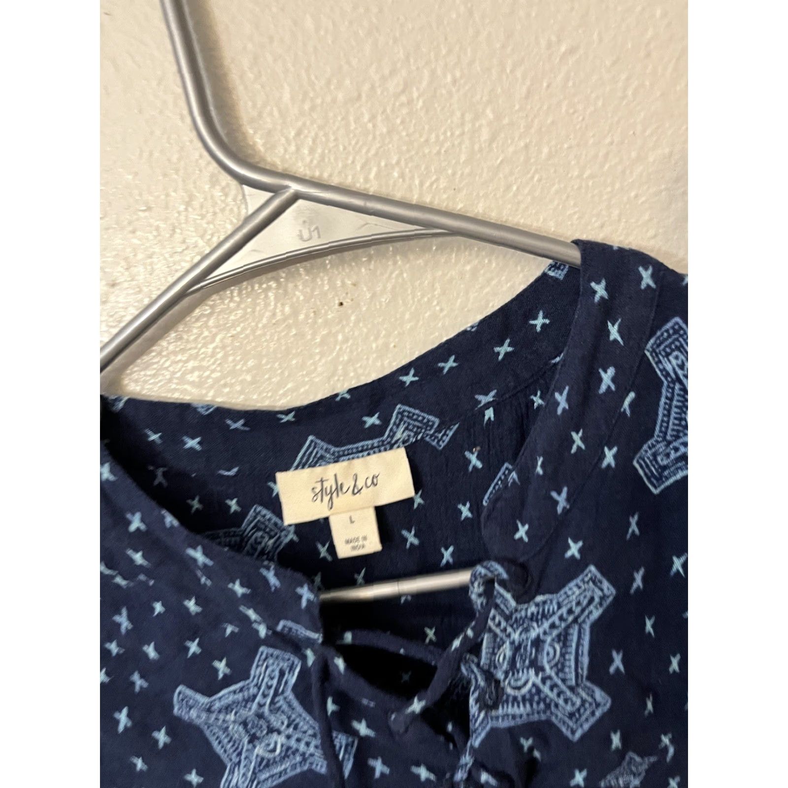 Style & Co Style & Co Womens Large Blue Embellished Tassel Tie Top Blouse Dressy Shirt L Blue Womens Size L / US 10 / IT 46 - 2 Thumbnail