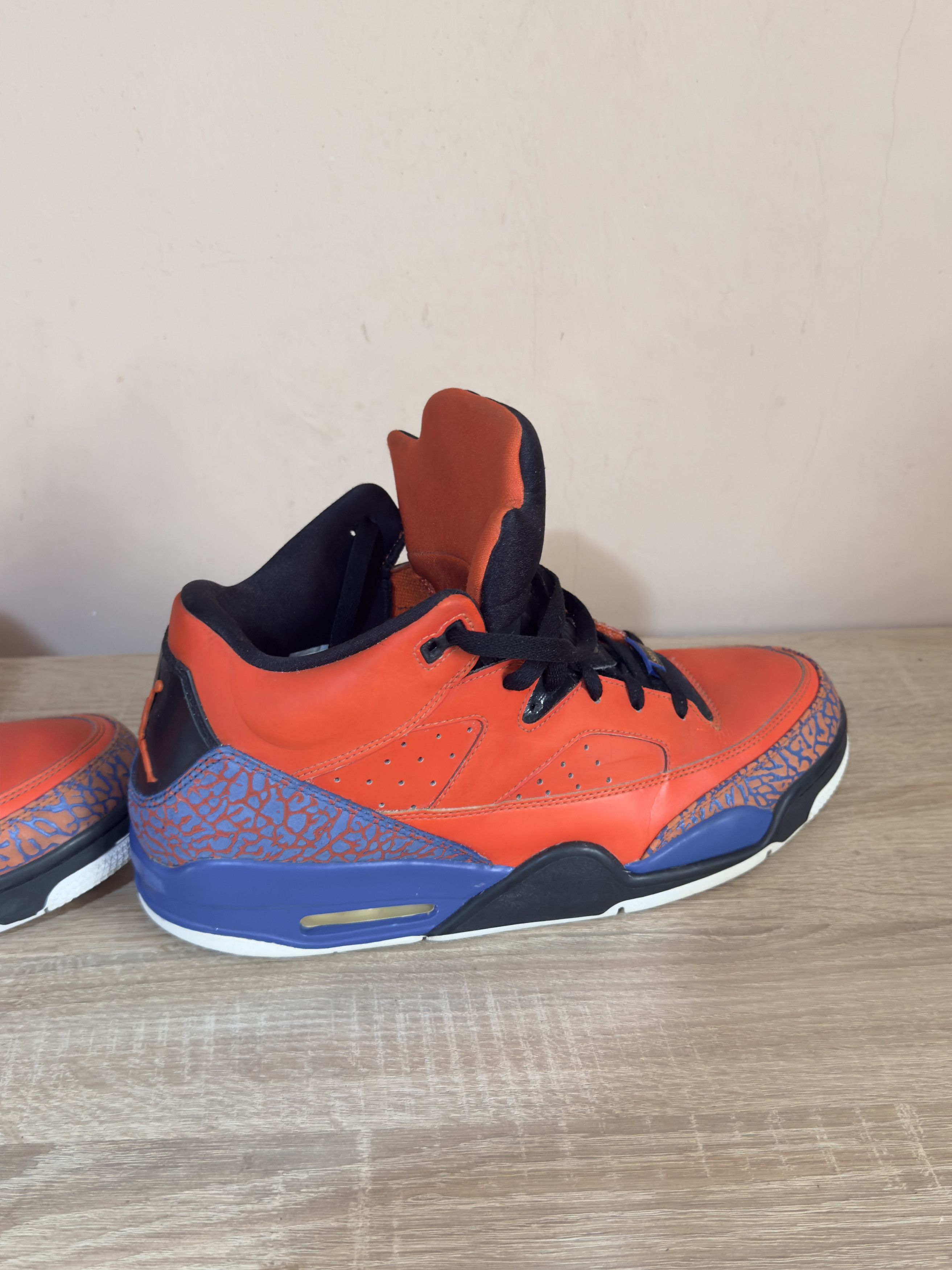 Jordan Brand Rare jordan Son of Mars orange sneakers size 12 Size US 12 / EU 45 - 9 Thumbnail