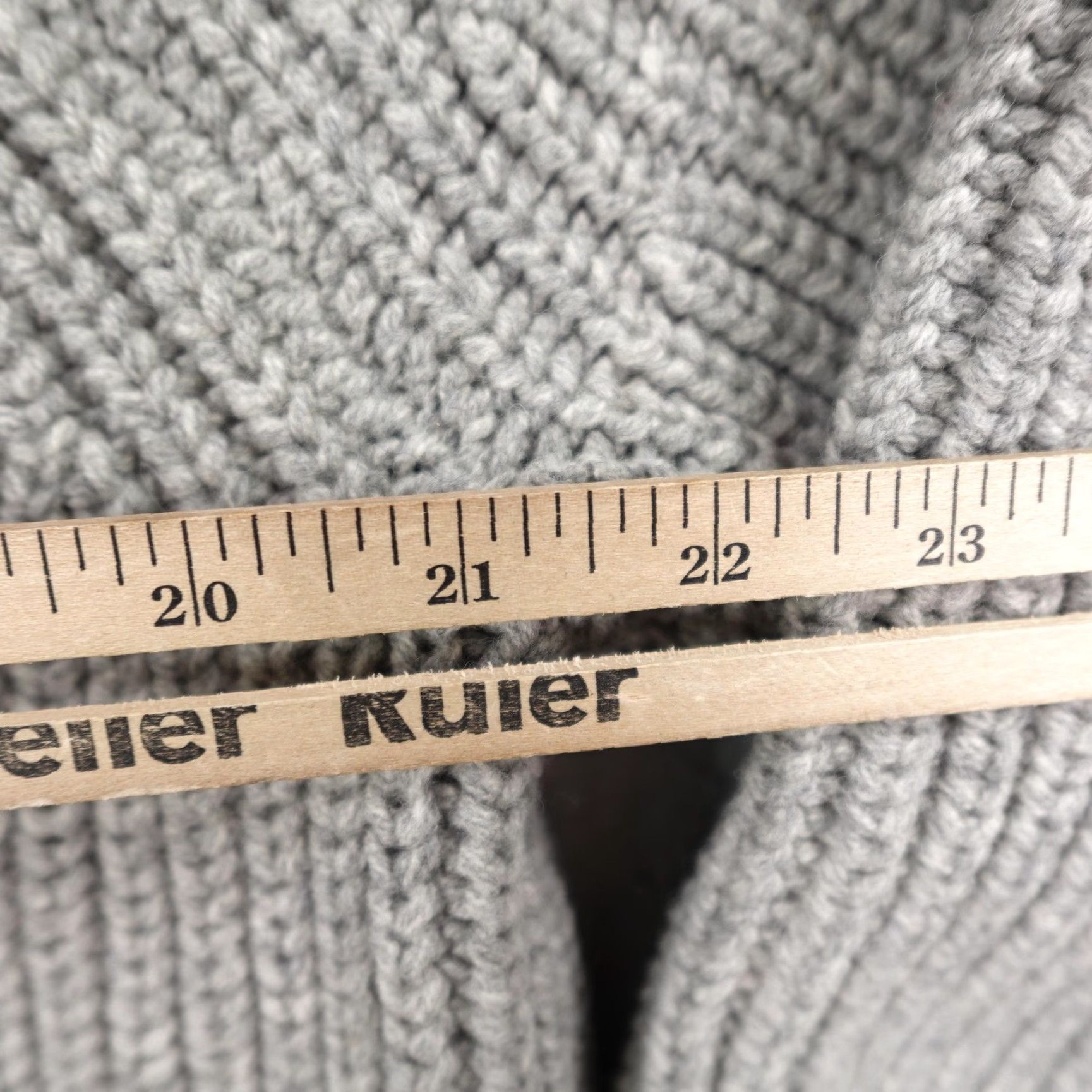 J.Crew VINTAGE J.CREW Sweater Shirt Women Large Gray Lambswool Raglan Chunky Knit Pullover Crew Neck 100% Wool Warmth Outdoor Mens? Size L / US 10 / IT 46 - 6 Thumbnail