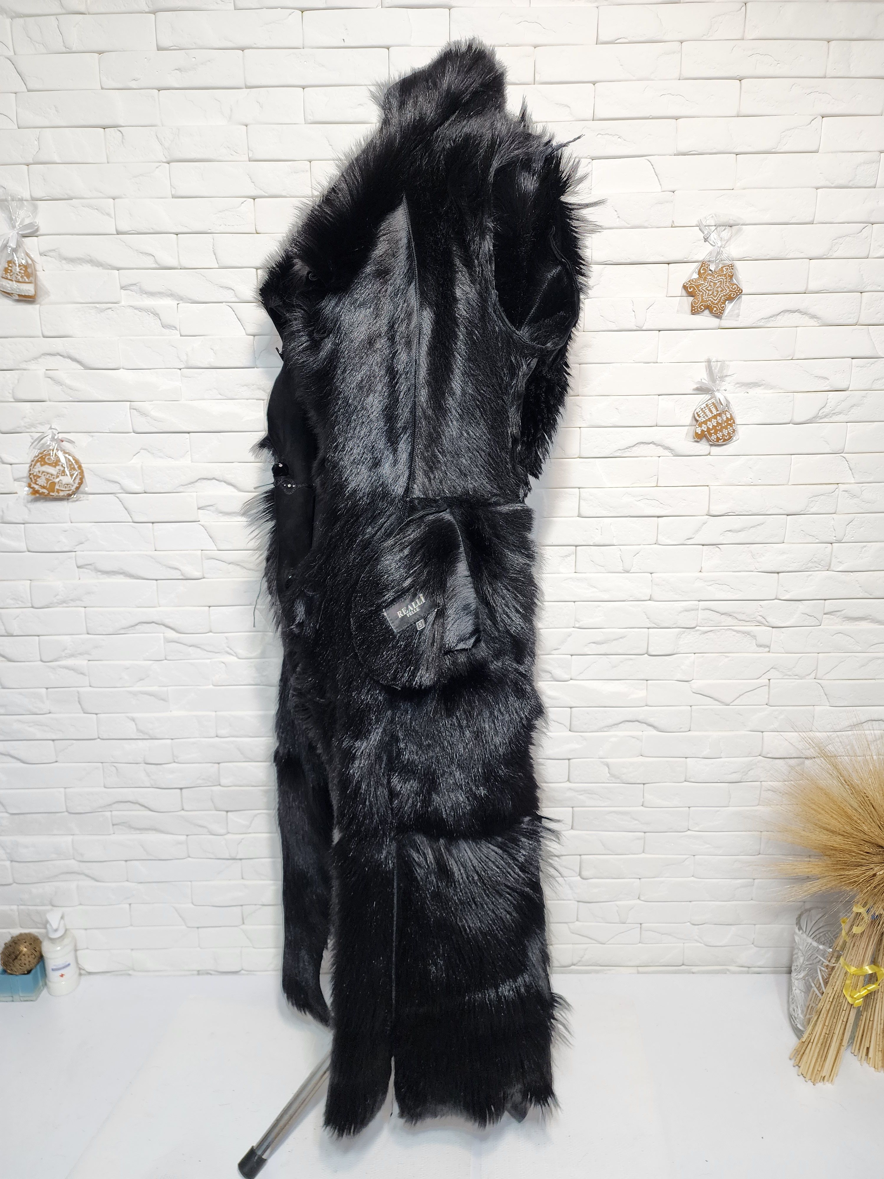 Furla Black Goat Fur Coat: Women's Fur Jacket, Button Front Size L / US 10 / IT 46 - 10 Thumbnail