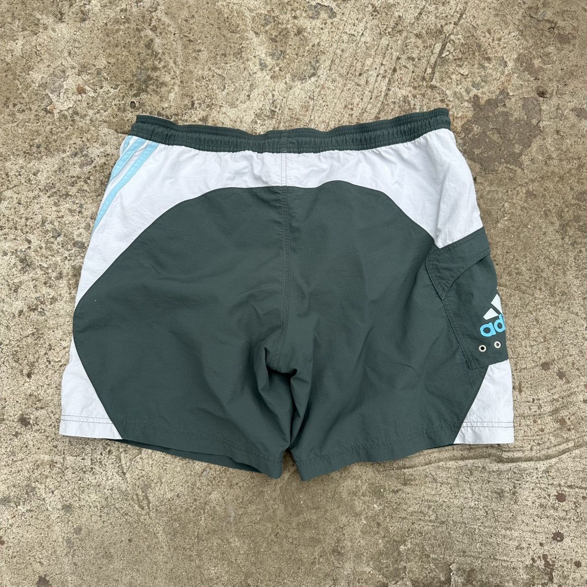 Y/Project Vintage Adidas Shorts Big Logo Multi pocket 00s Y2K Grunge Size US 36 / EU 52 - 3 Thumbnail