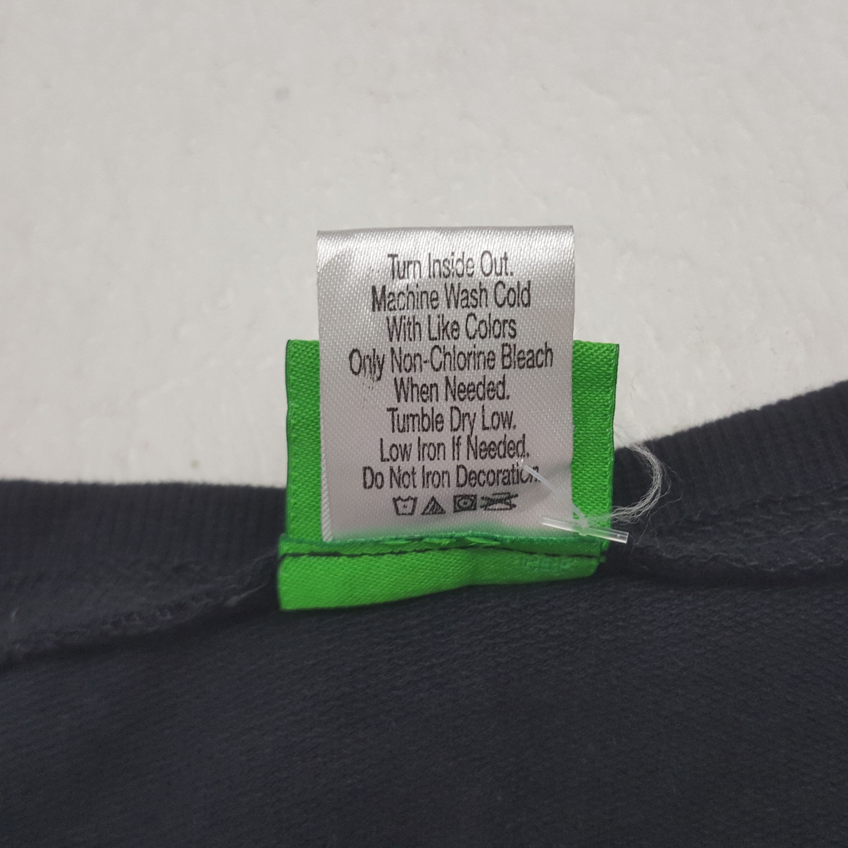 Star Wars Vintage Star Wars American Action Movie Sweatshirt C296N1 Size US M / EU 48-50 / 2 - 8 Thumbnail