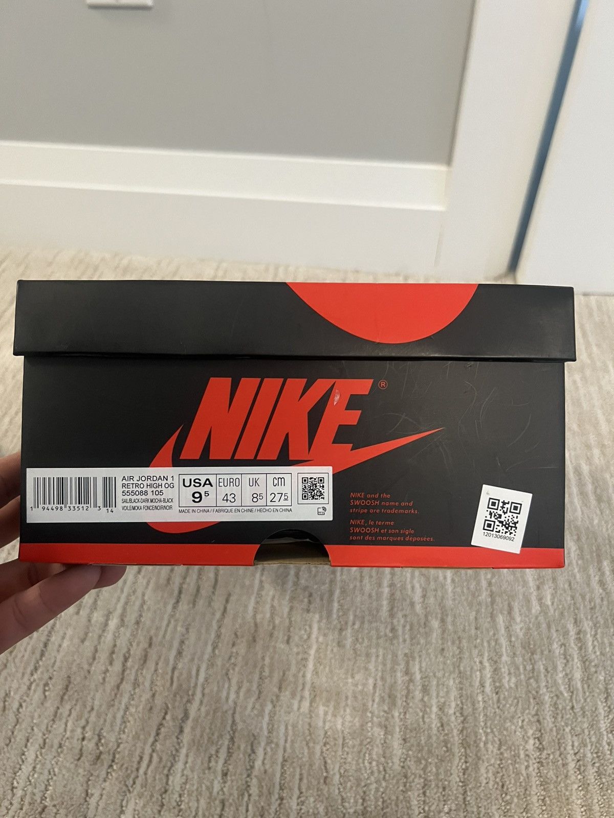 Nike Jordan 1 Retro High Dark Mocha Size US 9.5 / EU 42-43 - 10 Thumbnail