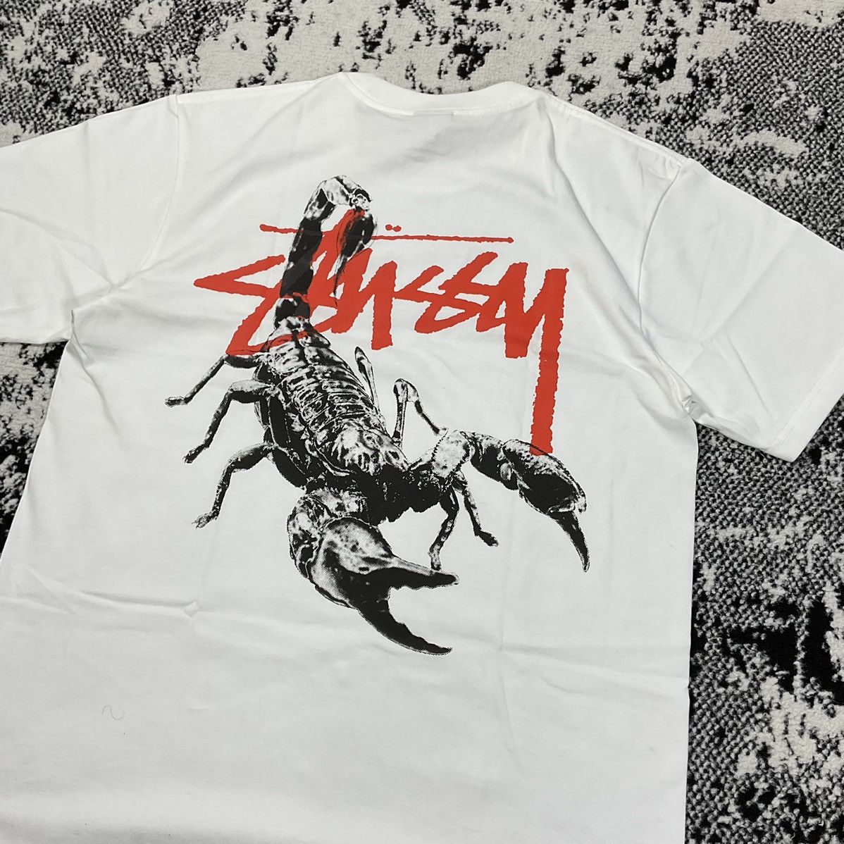 トップス GIBOUS SCORPION SHIRT WHITE gibous tシャツ gibous/ギボス/gibous snake scorpion tops