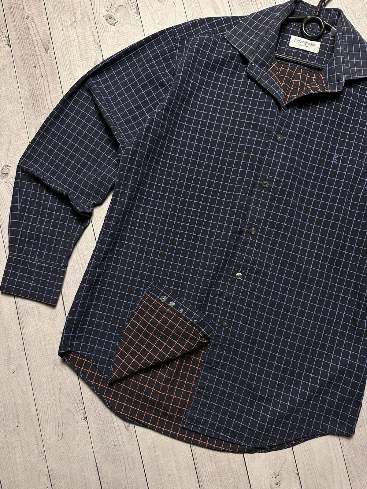 Yves Saint Laurent Vintage Yves Saint Laurent navy plaid shirt rare logo Size US M / EU 48-50 / 2 - 2 Thumbnail