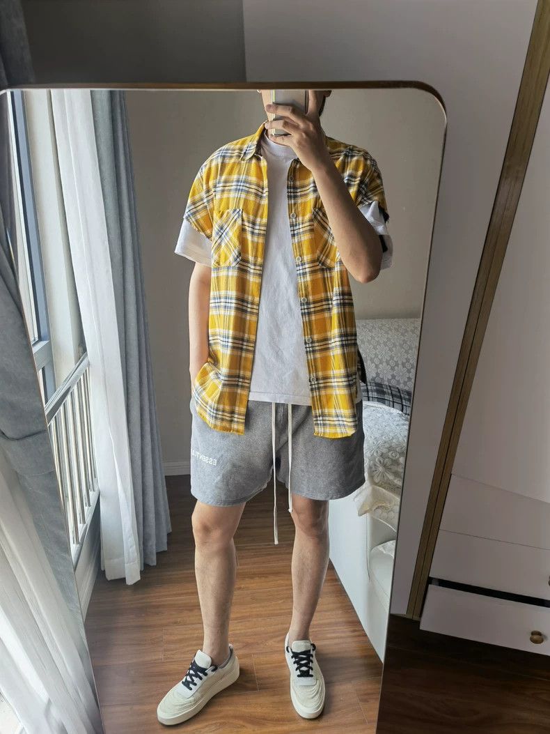 Fear of God Fear of God Yellow checkered shoulders Size US XL / EU 56 / 4 - 5 Thumbnail