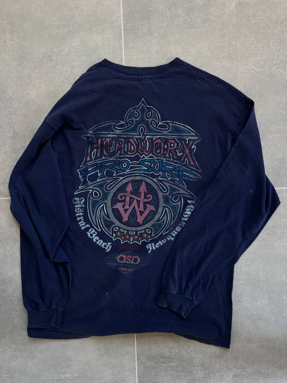 Band Tees Vintage Headworx 1994 Surf Made In USA Trashed Longsleeve Size US XL / EU 56 / 4 - 4 Thumbnail