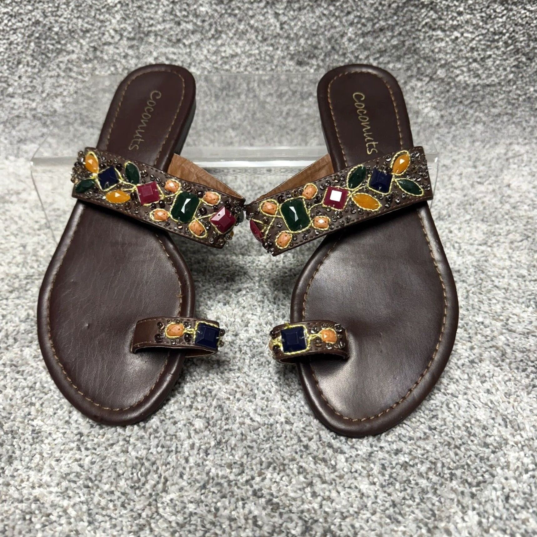Vintage VINTAGE Coconuts Sandal Women's Slide 8 Brown Toe Ring Embellished Jeweled Bohemian Whimsigoth 90s Vacation Mens? Wait. No gender. End with Womens. Size US 8 / IT 38 - 3 Thumbnail
