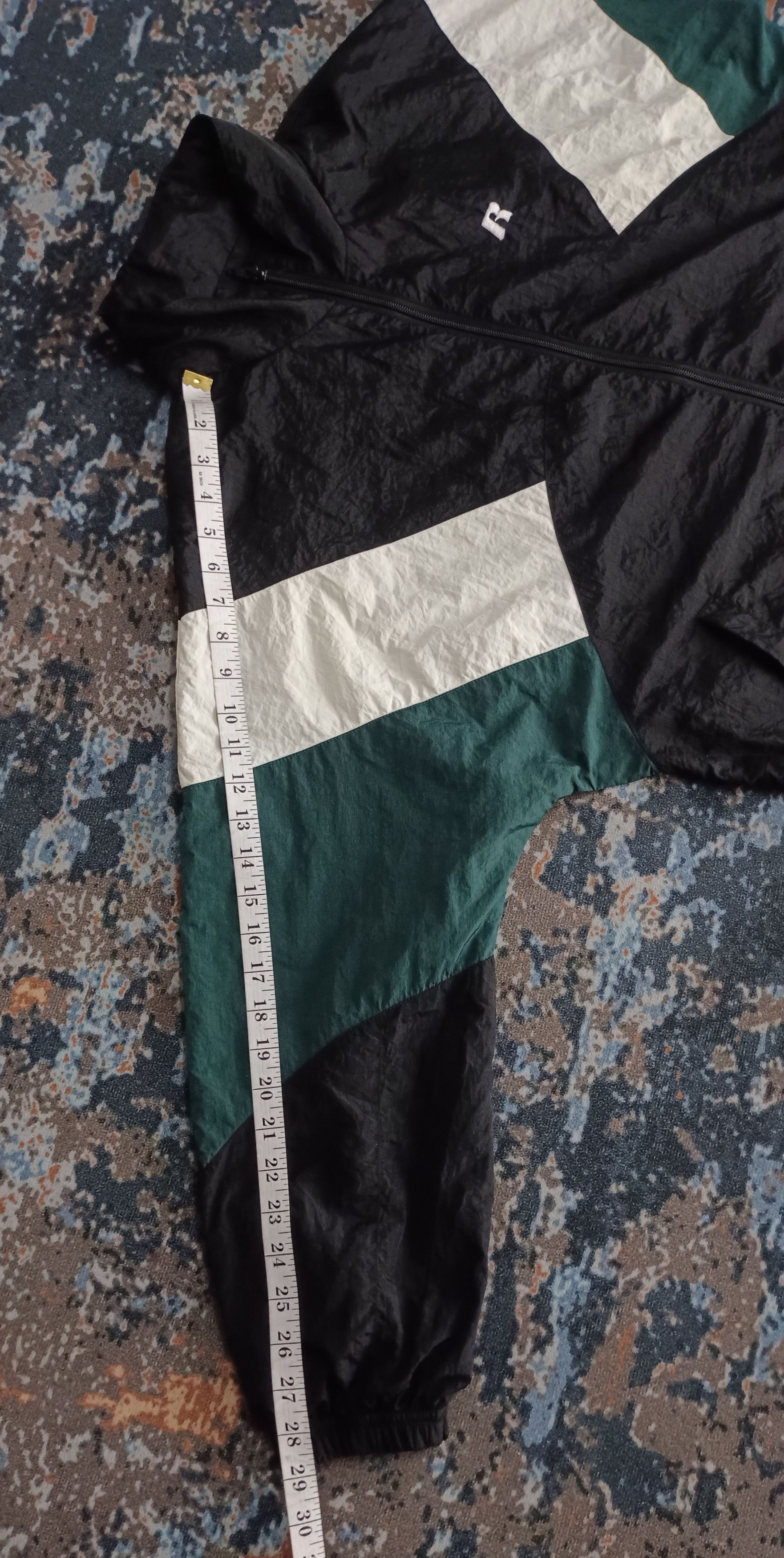Russell Athletic × Vintage Vintage Russell Athletic Embroidered Logo Windbraker Size US L / EU 52-54 / 3 - 14 Thumbnail