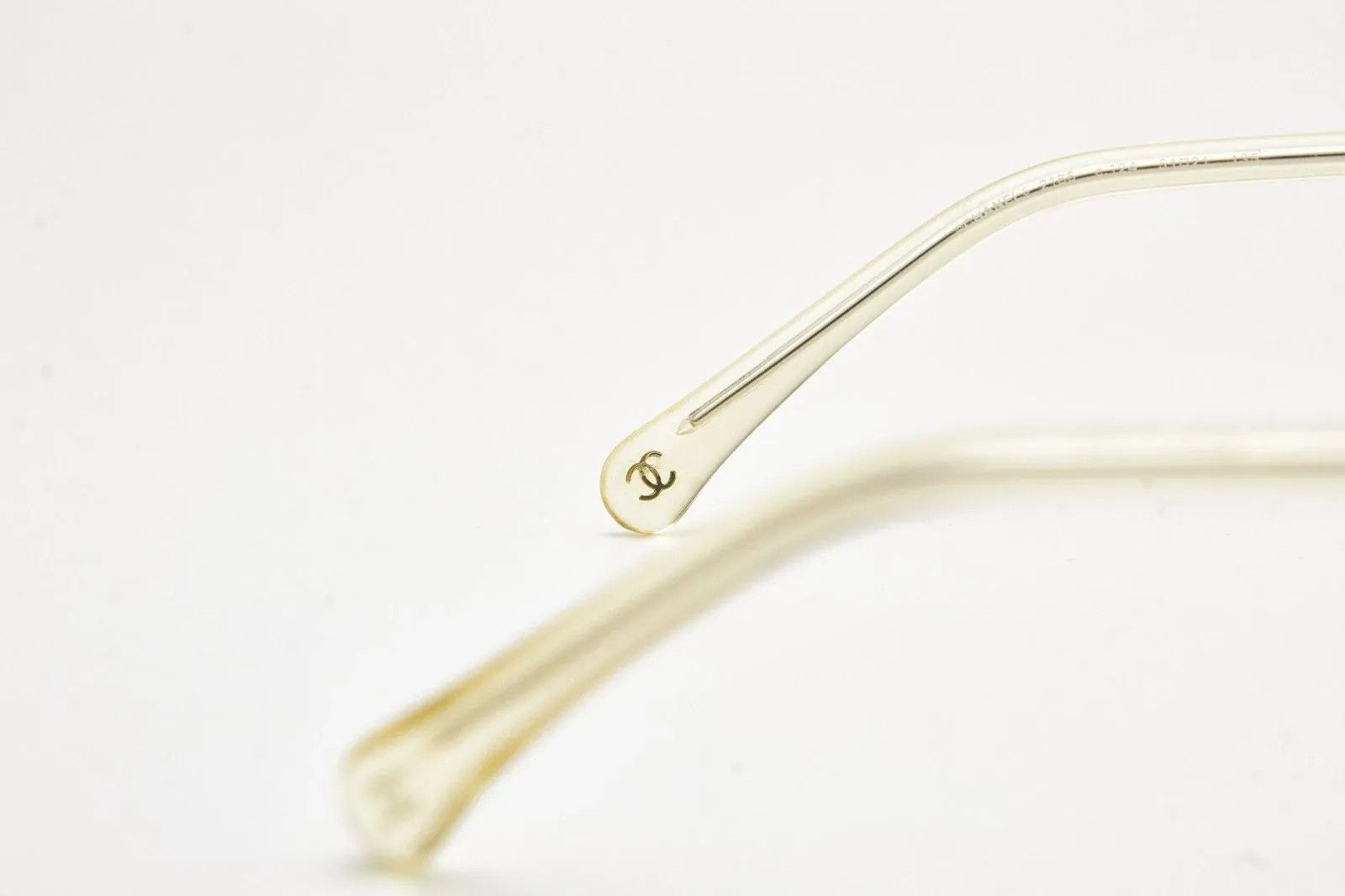 Chanel CHANEL 2186 c.124 51*21 Round Silver Chain Eyeglasses Size ONE SIZE - 13 Thumbnail